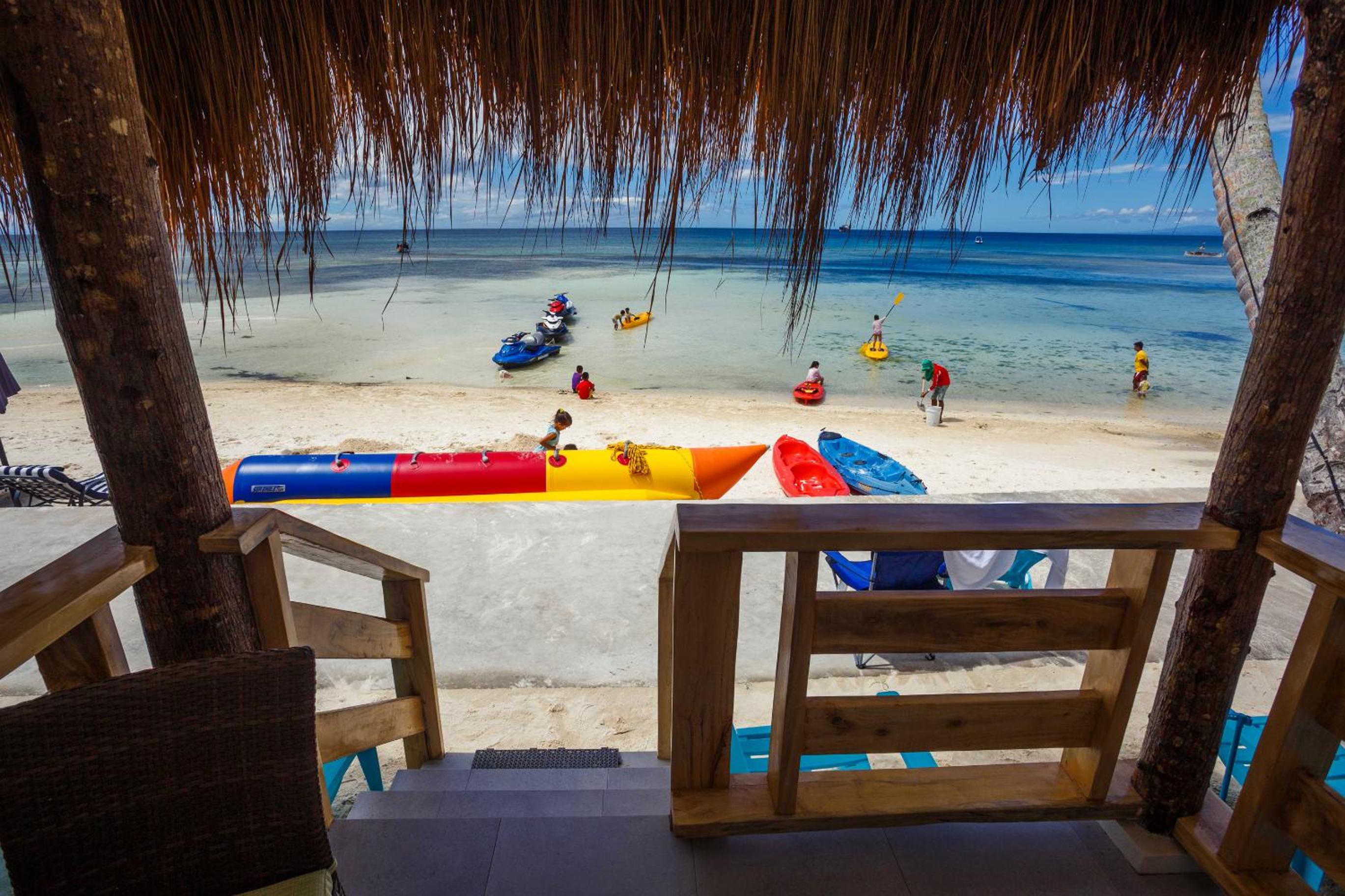 Deluxe Double Room with Balcony and Sea View - Photo 8
