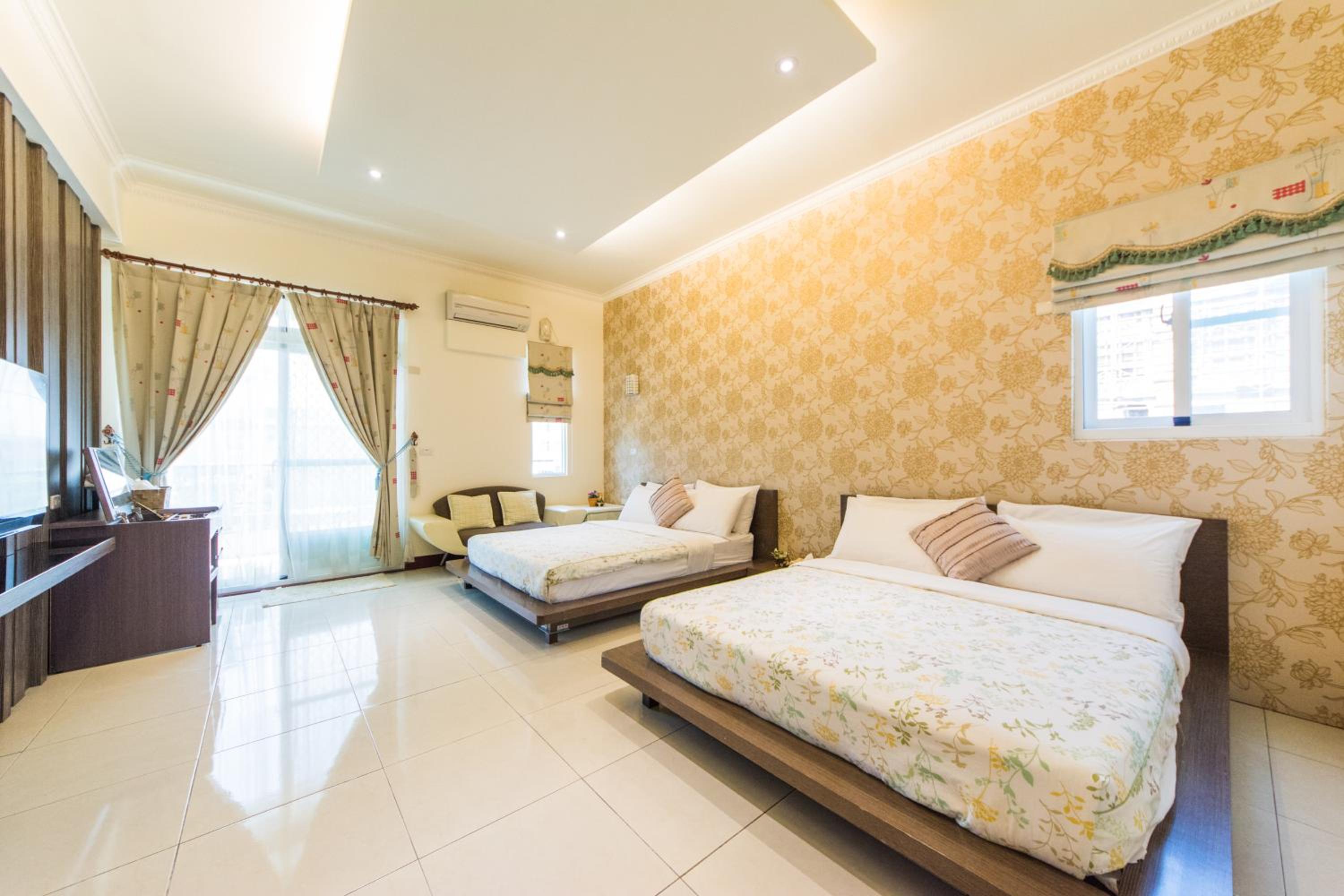 Quadruple Room with Shower photo 2