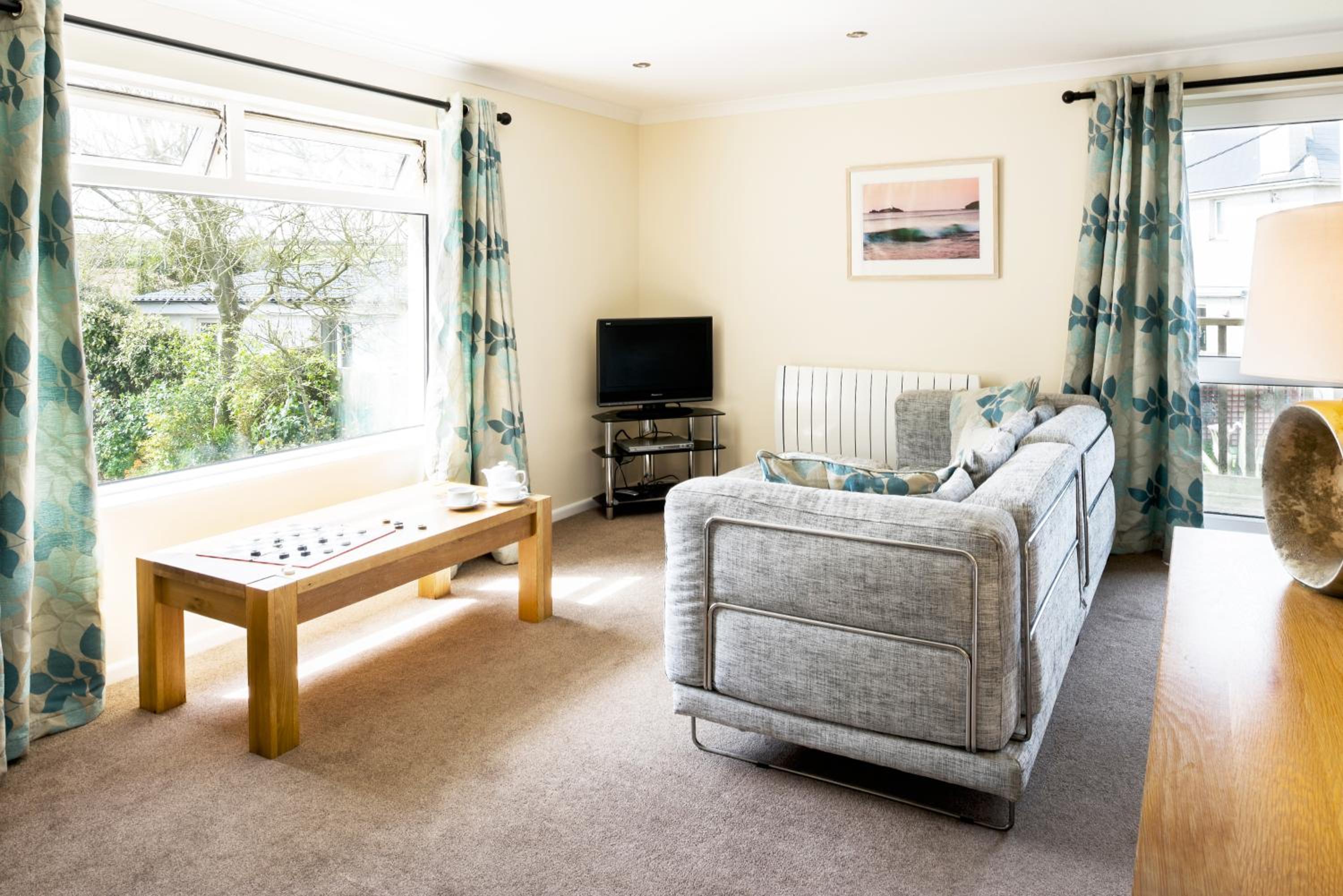 Two-Bedroom Apartment (4 Adults)