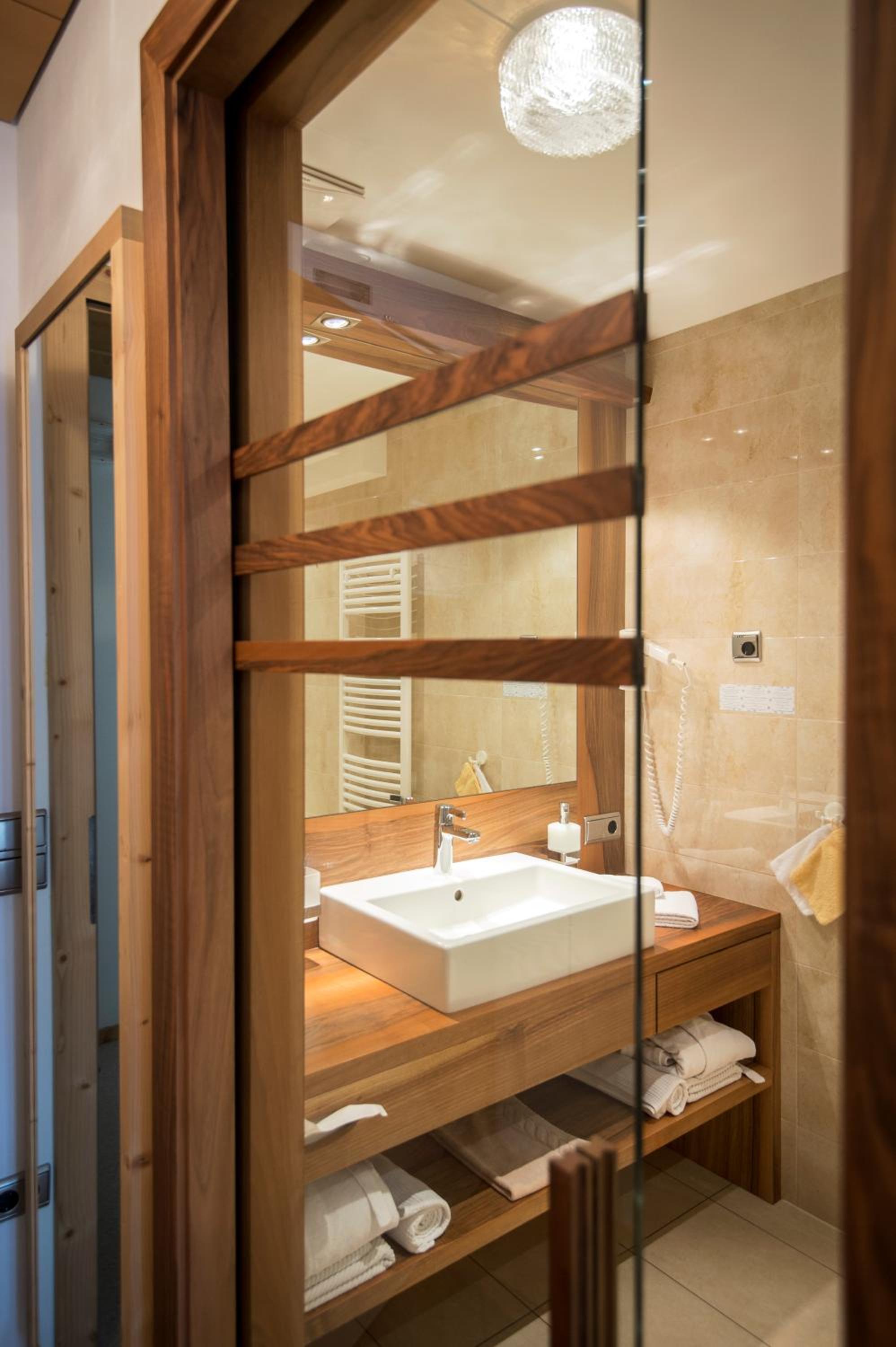 Superior Double Room with Balcony photo 3
