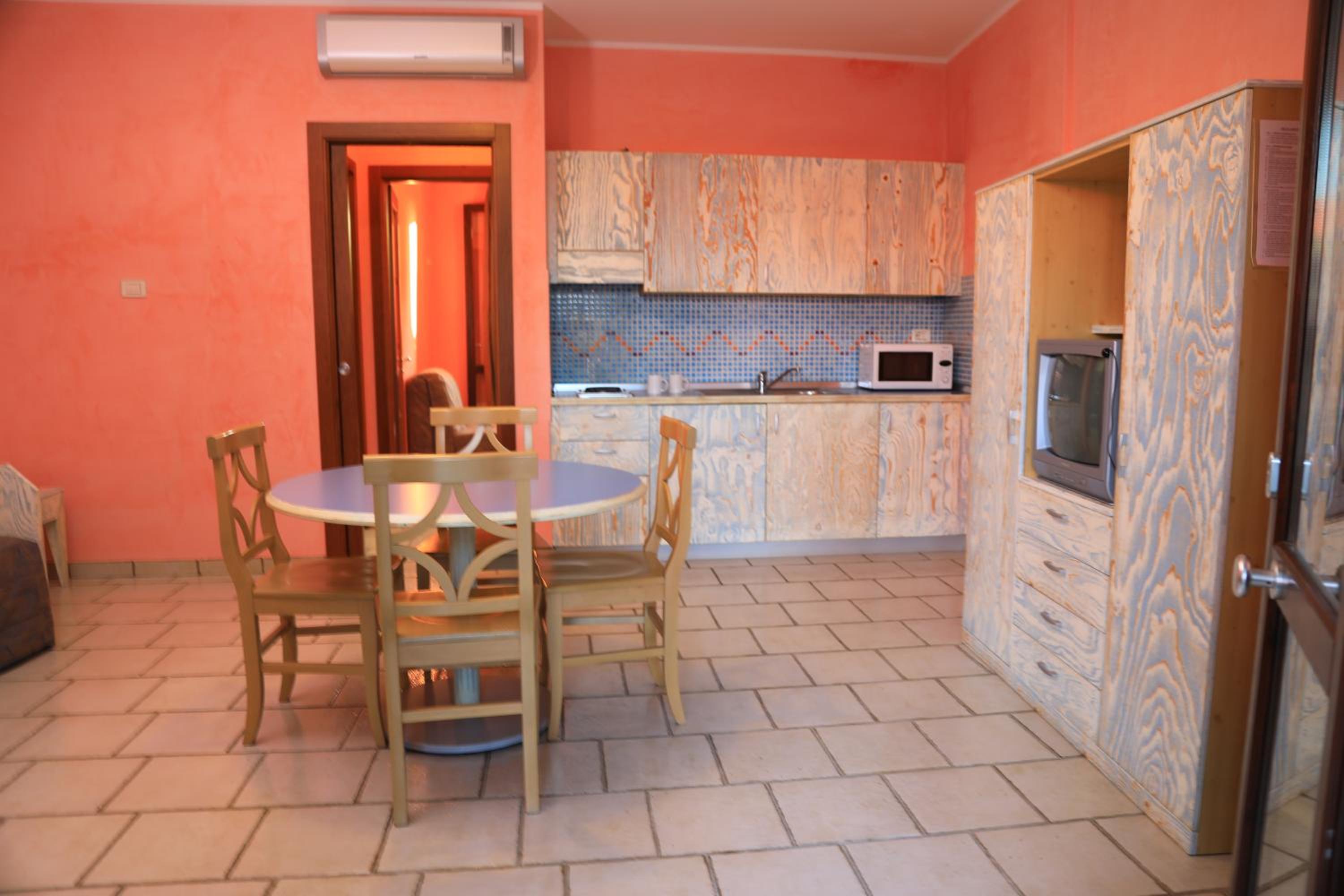 Apartment - Ground Floor photo 3