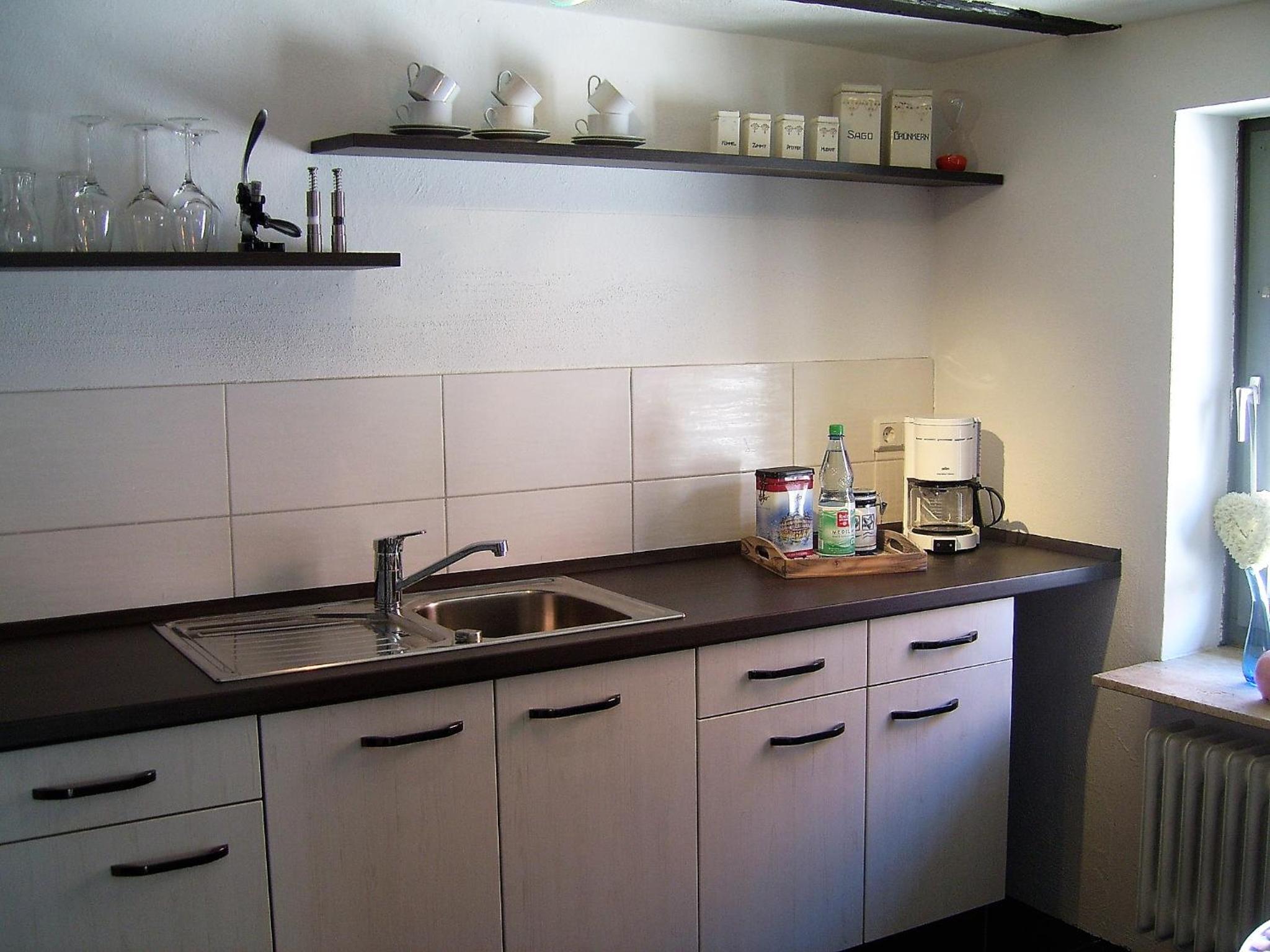 One-Bedroom Apartment - Photo 3