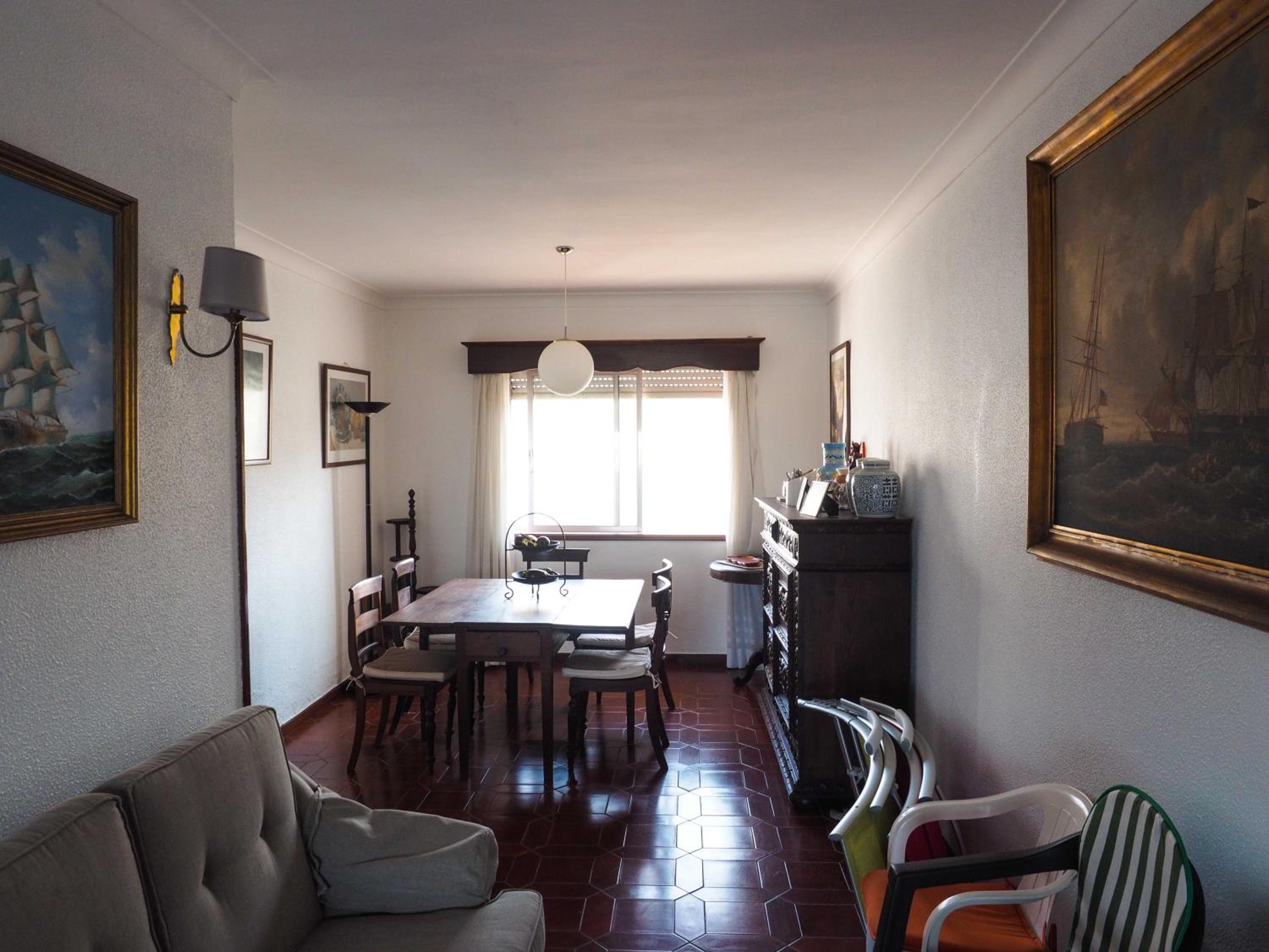 Four-Bedroom House photo 3