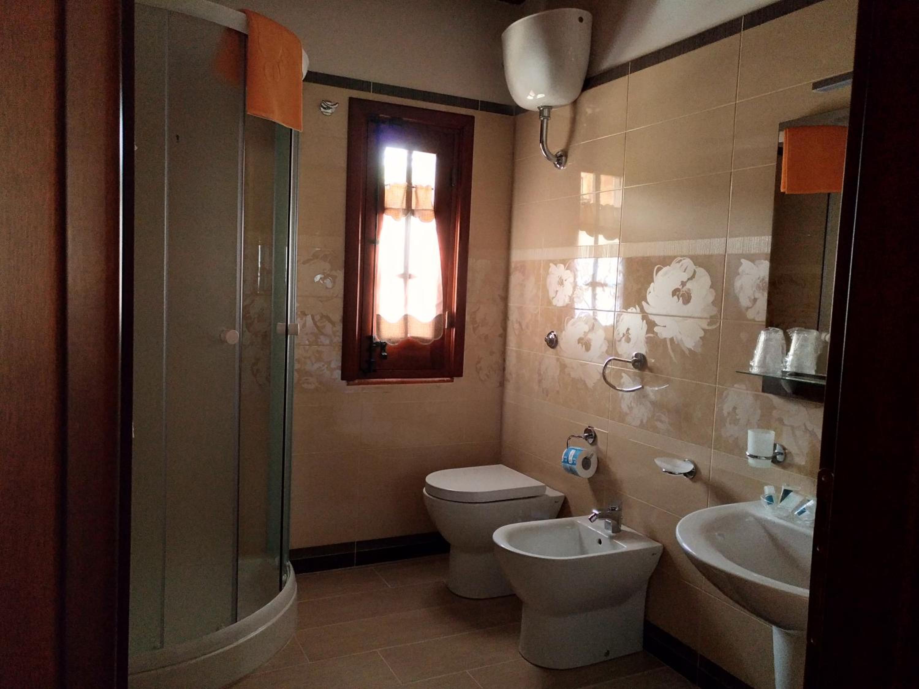 Deluxe Double Room with Sea View photo 3