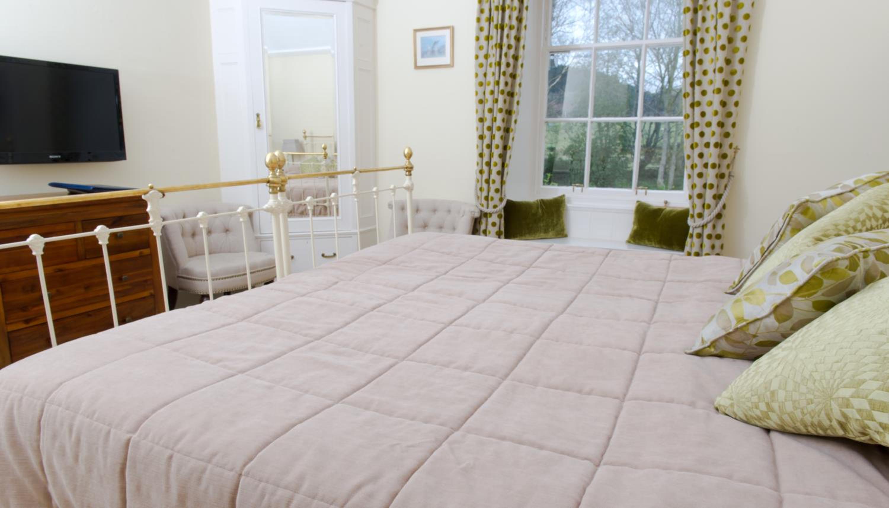 Large Double Room photo 2