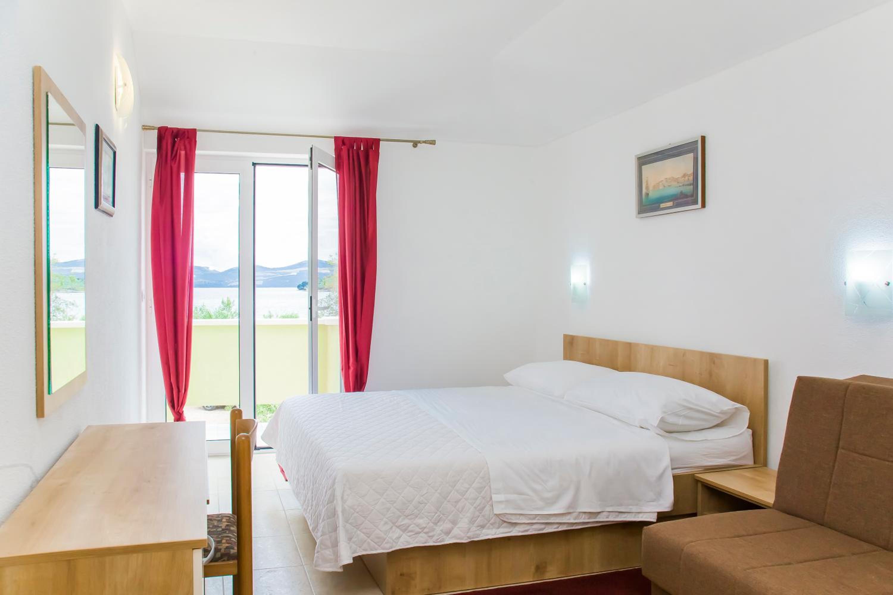 Apartment with Sea View photo 2