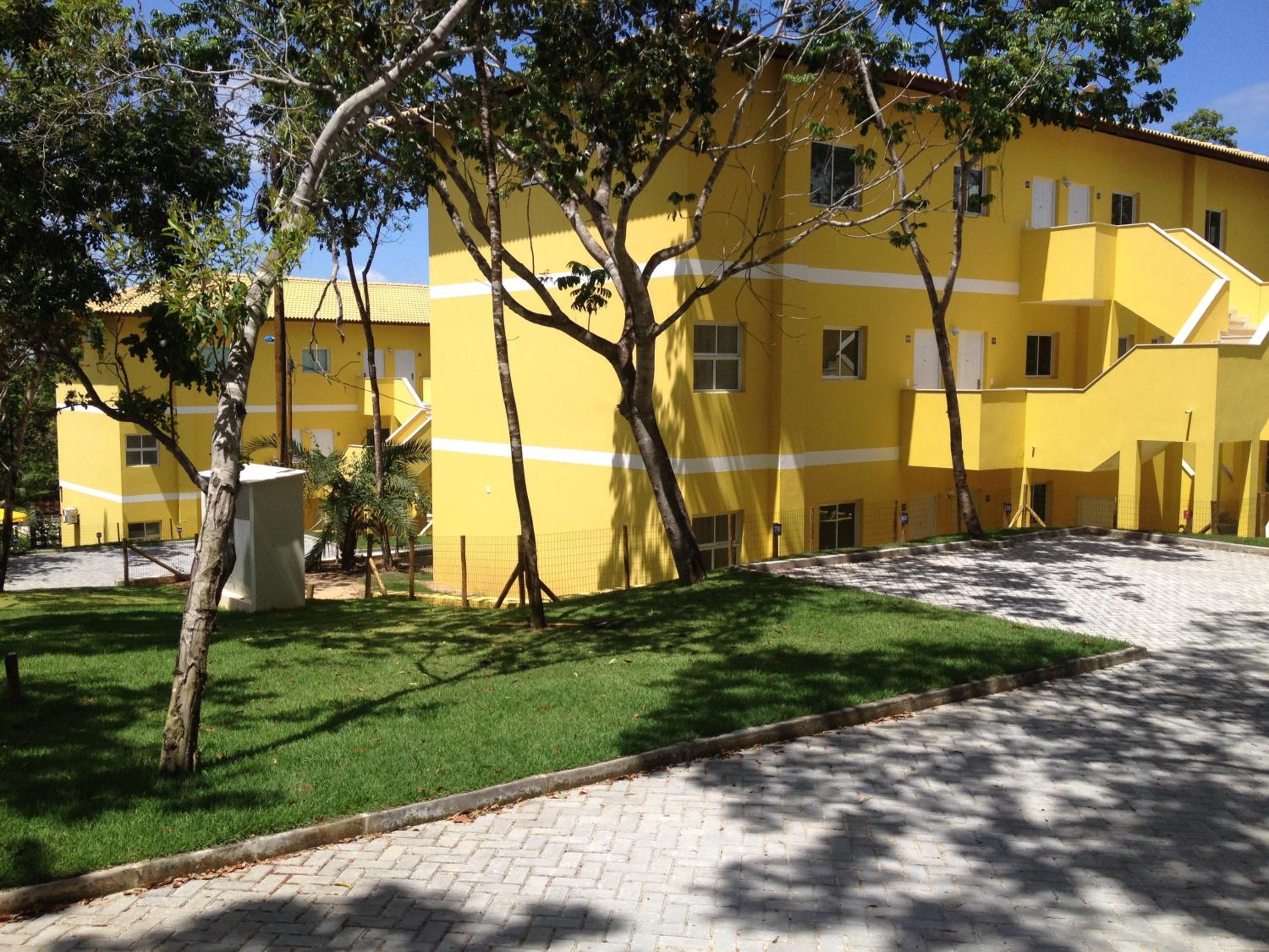 Apartment with Garden photo 2