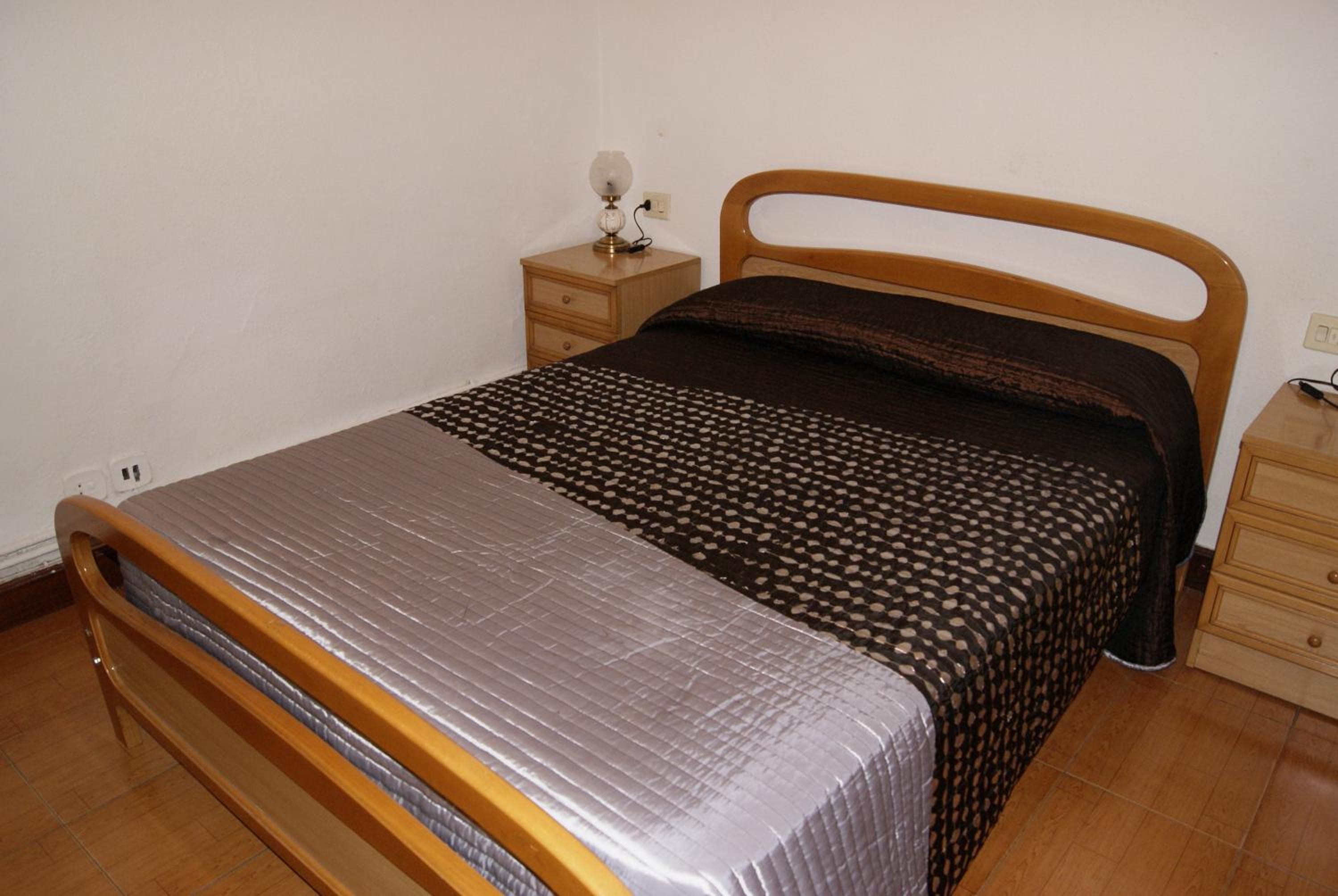 Habitación Doble o con Dos Camas con Baño Compartido