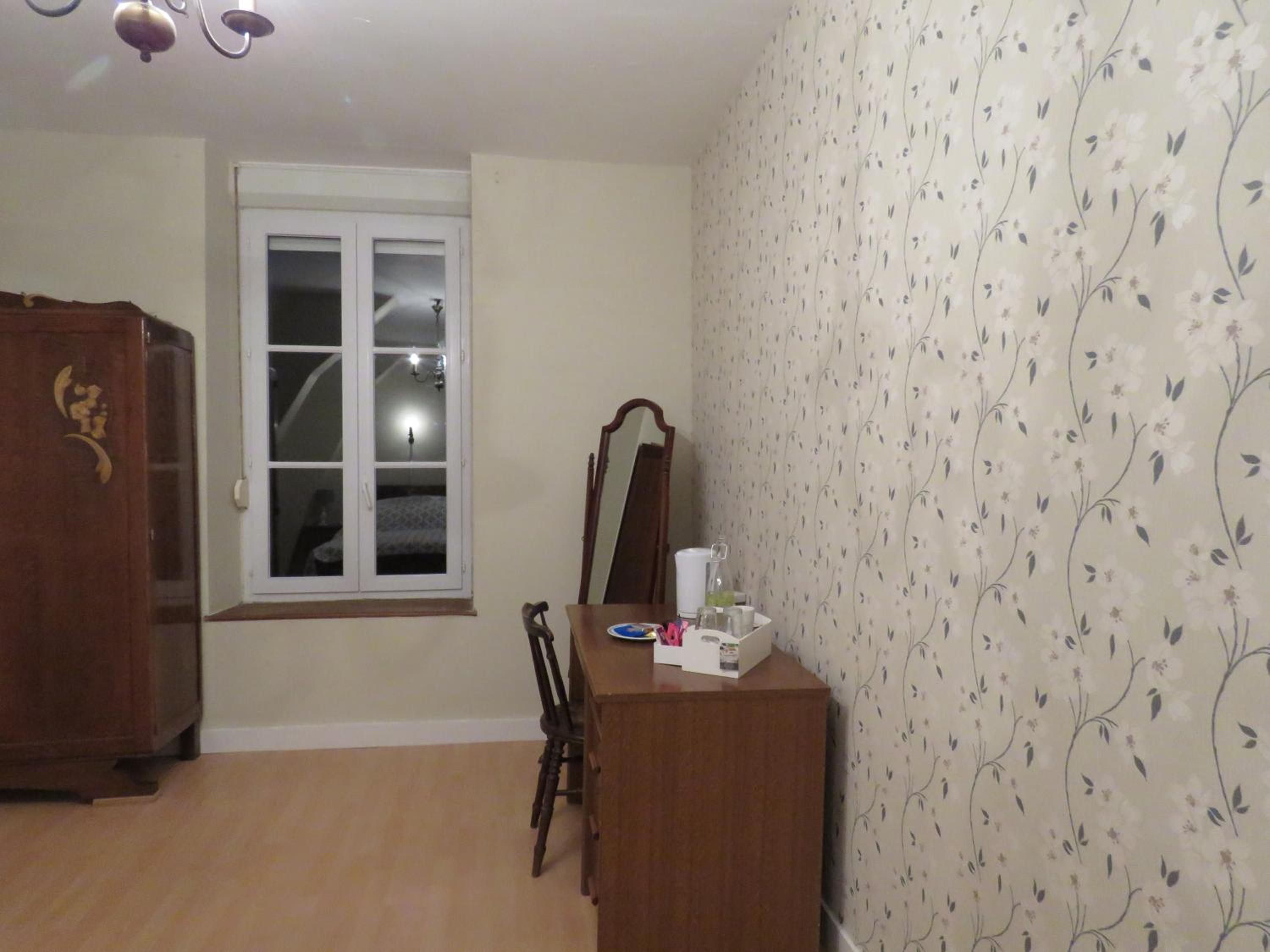 Large Double Room photo 3