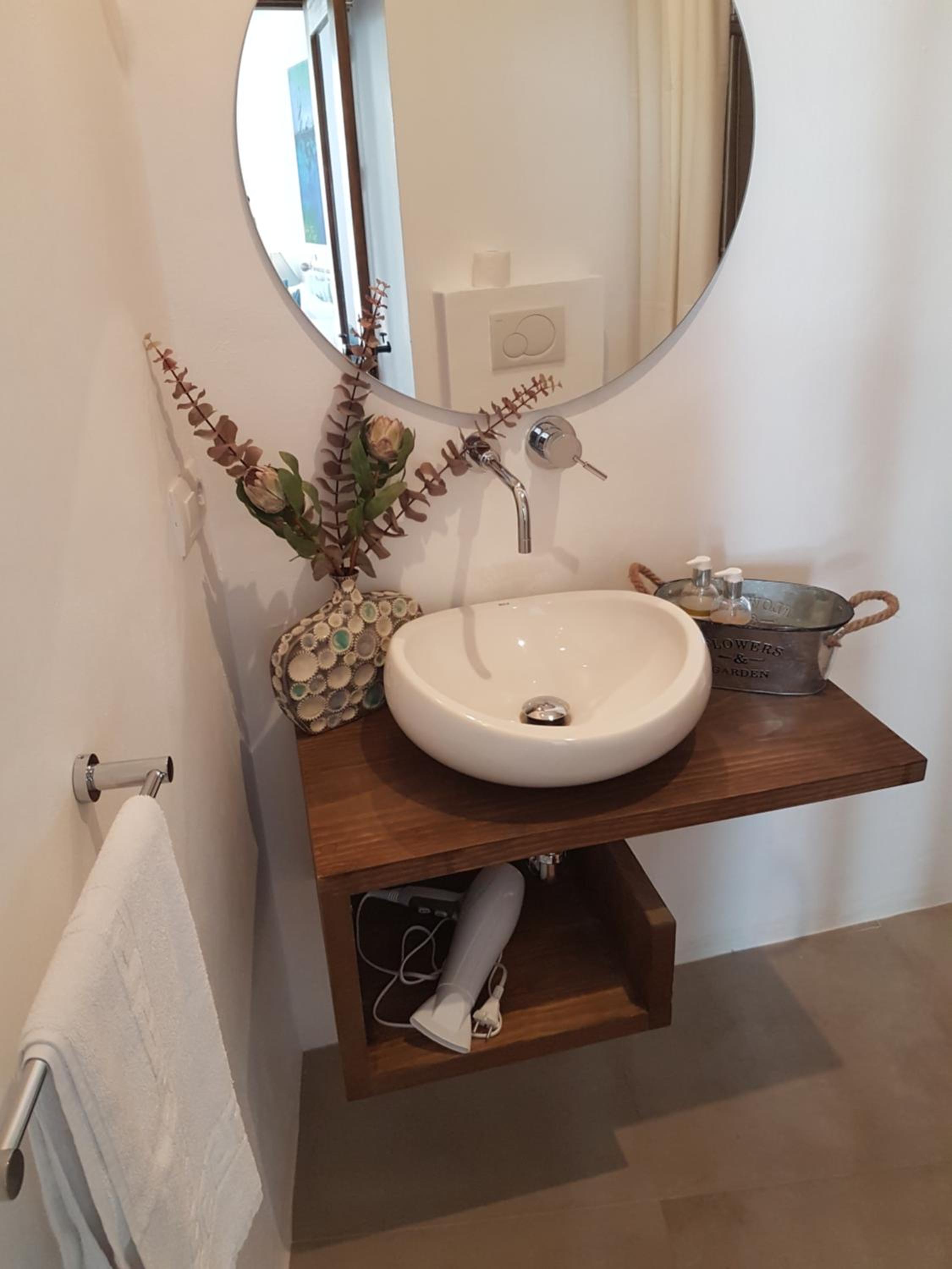 Double Room with Private Bathroom photo 2