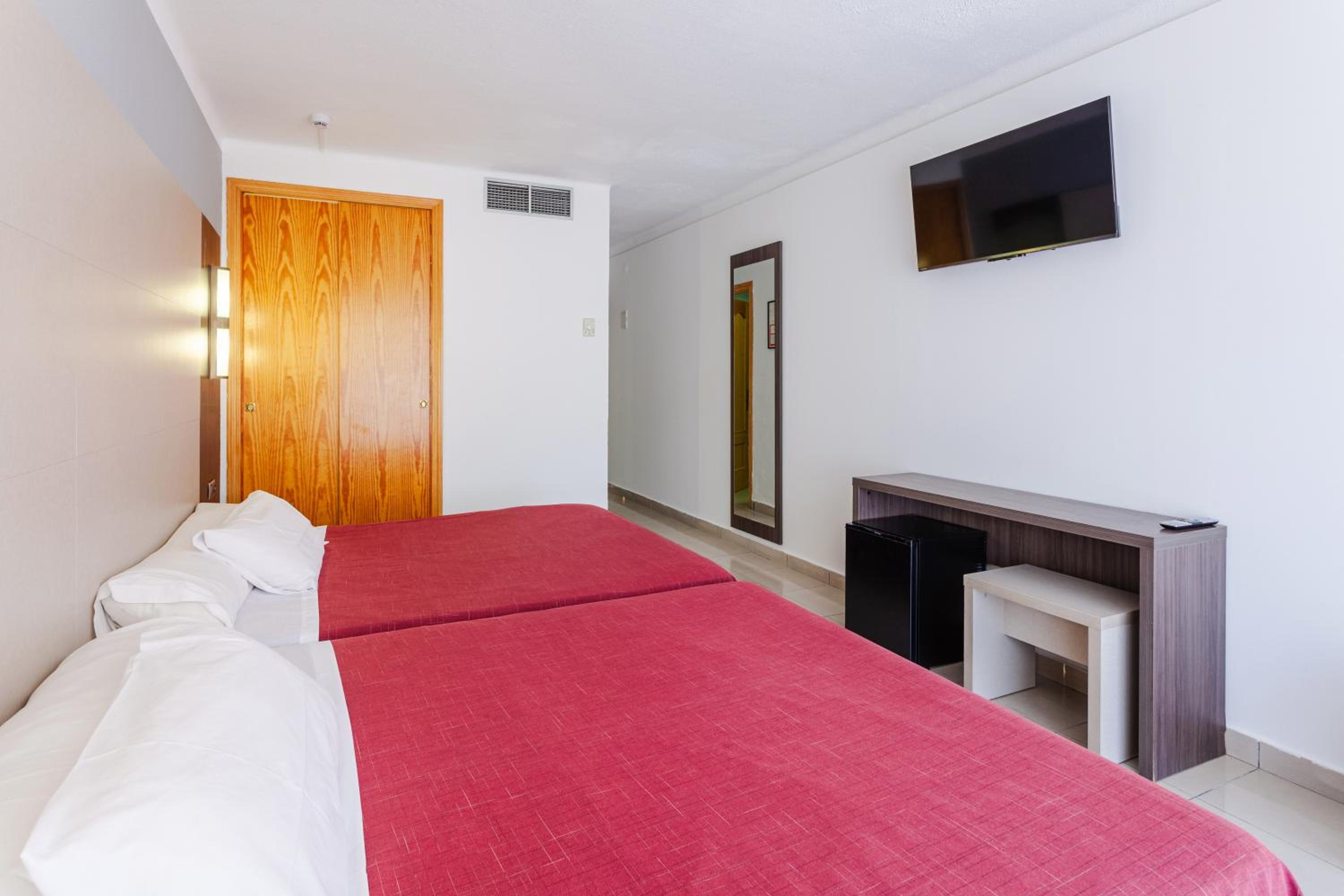 Comfort Quadruple Room