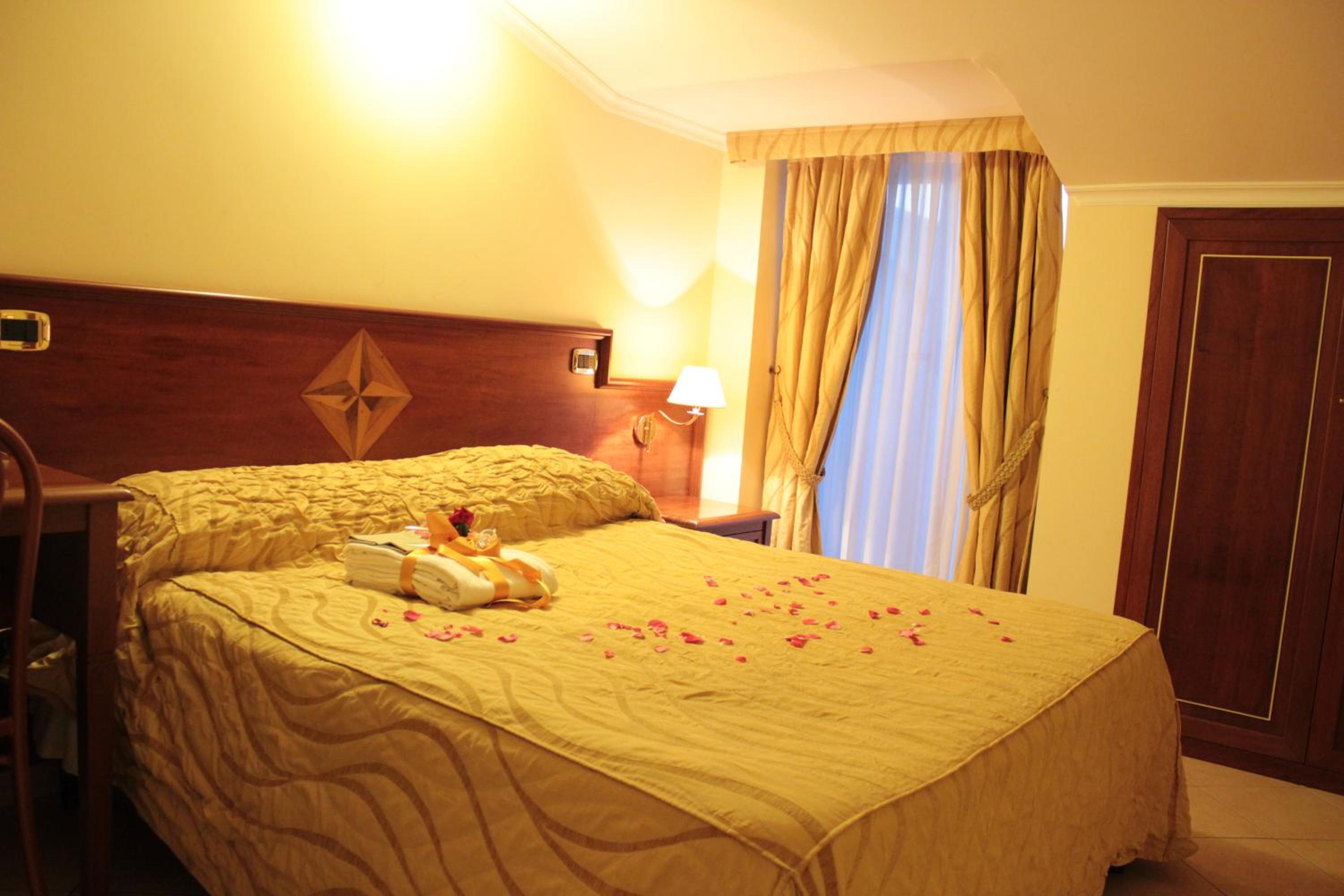 Comfort Single Room with Sea View photo 3