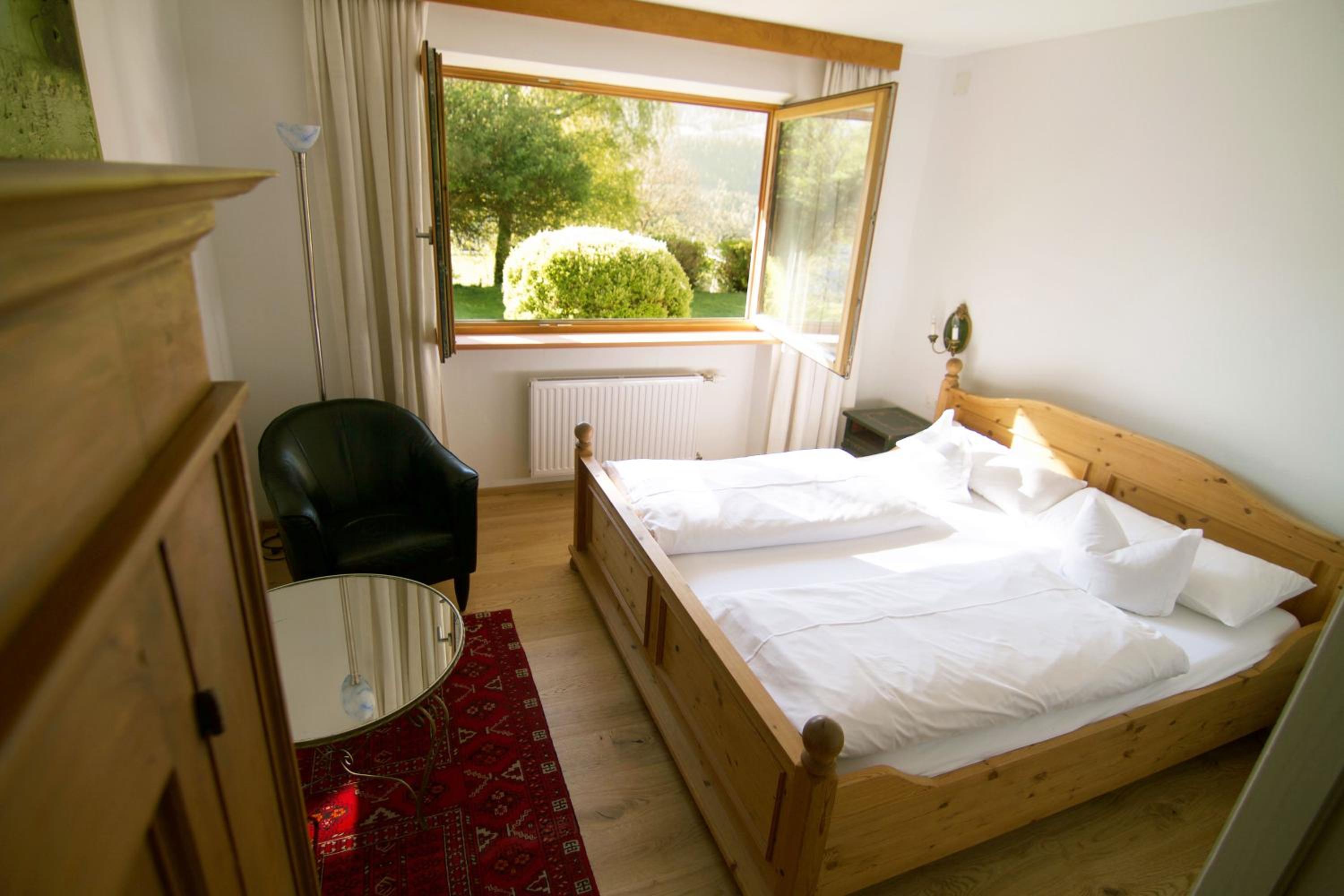 Apartment with Terrace photo 3