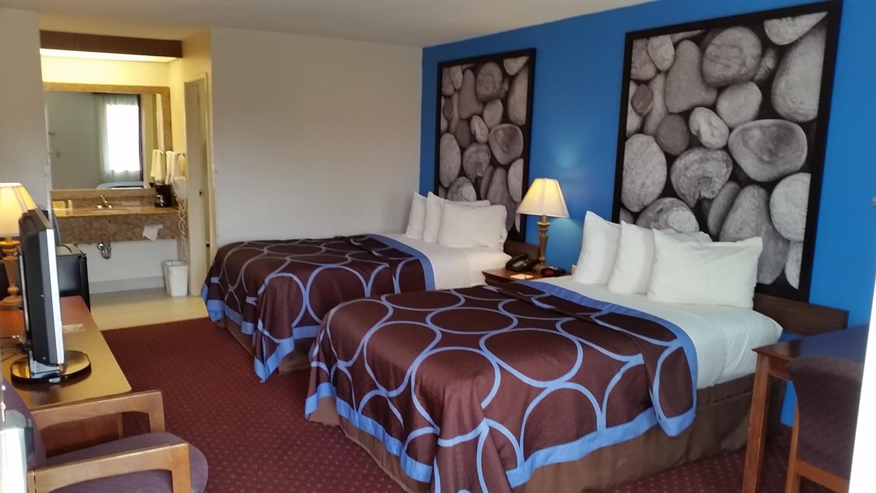 Double Room with Two Double Beds - Non-Smoking photo 1
