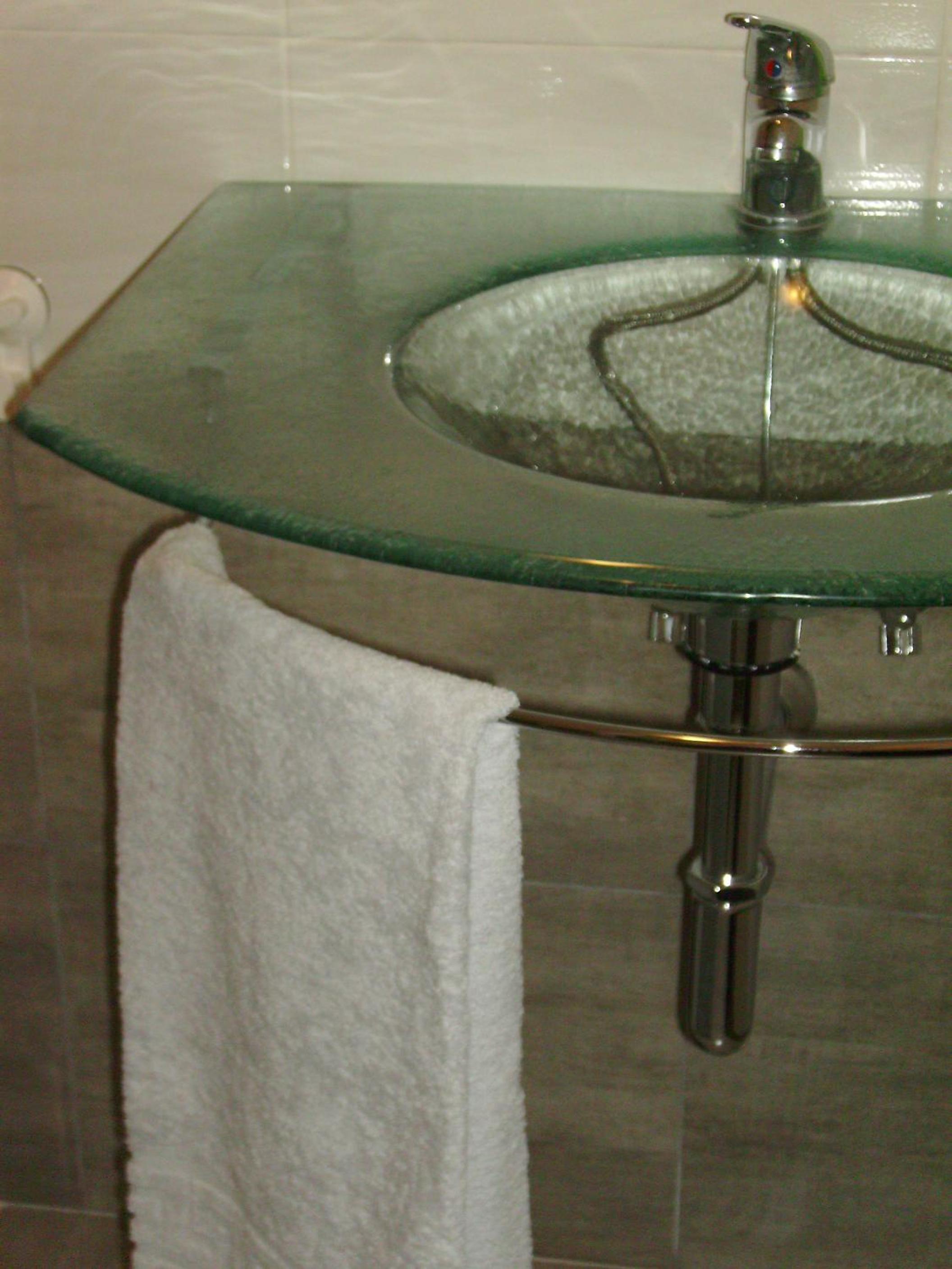 Triple Room with Private Bathroom - Photo 39