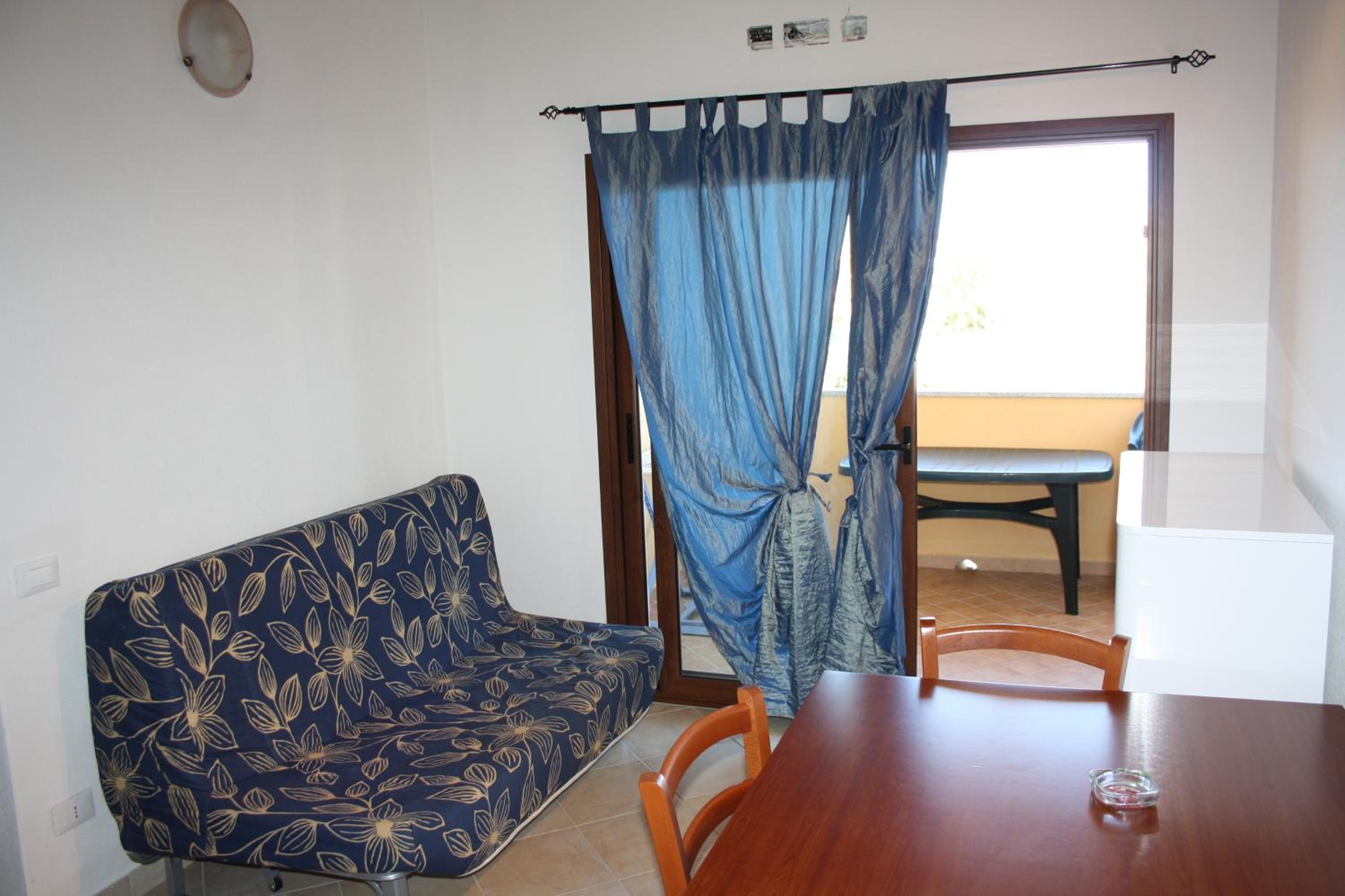 One-Bedroom Apartment (4 Adults)