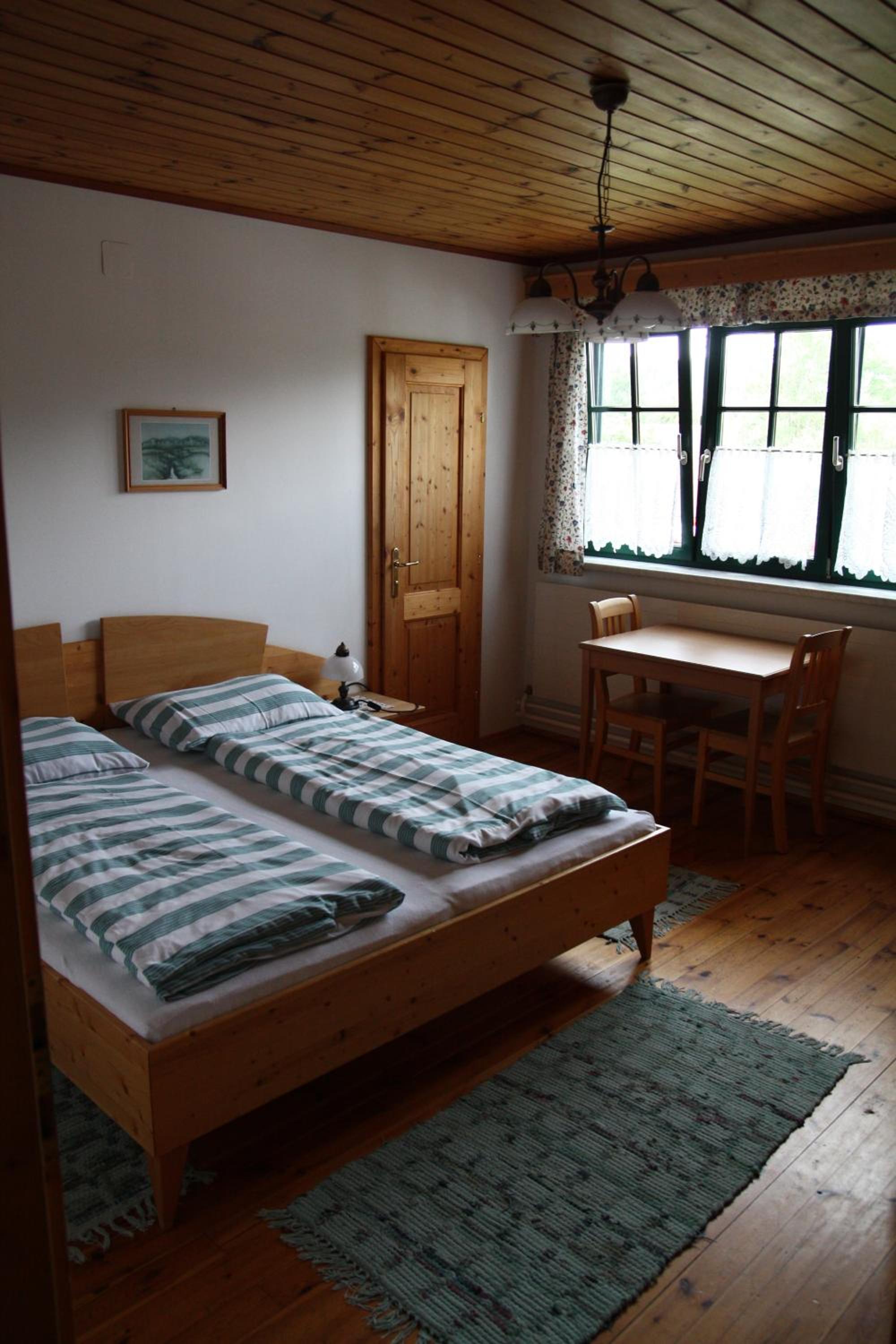 Room 1 photo 1