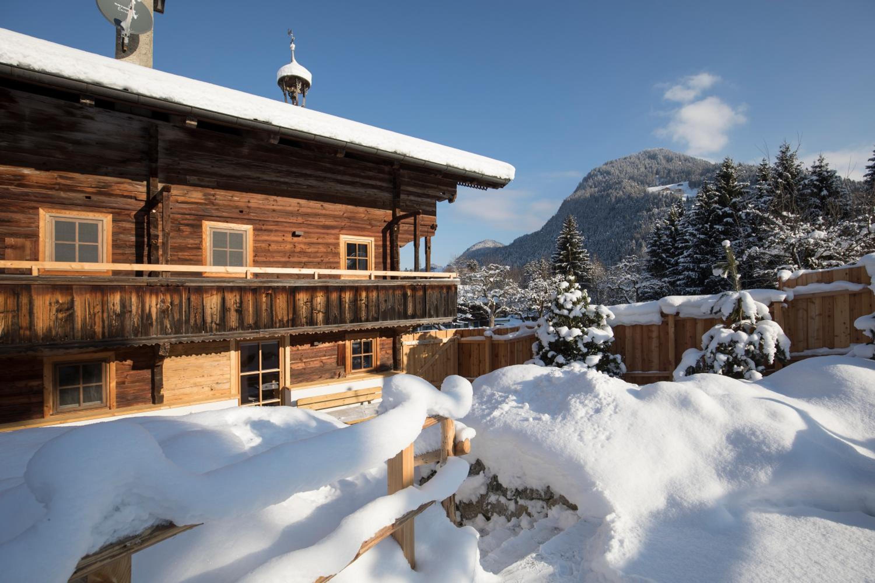 Superior Chalet - Photo 4