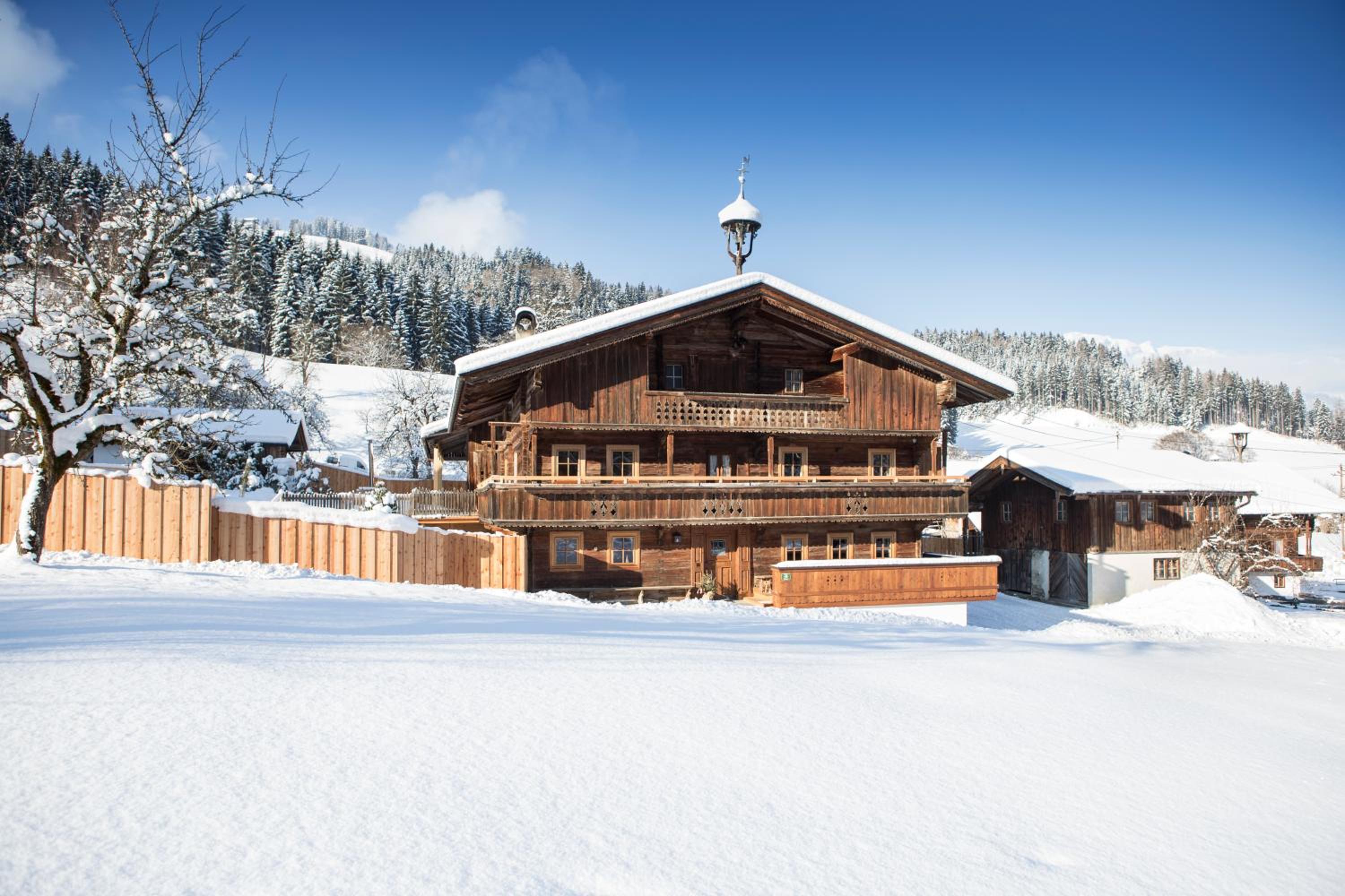 Superior Chalet - Photo 5