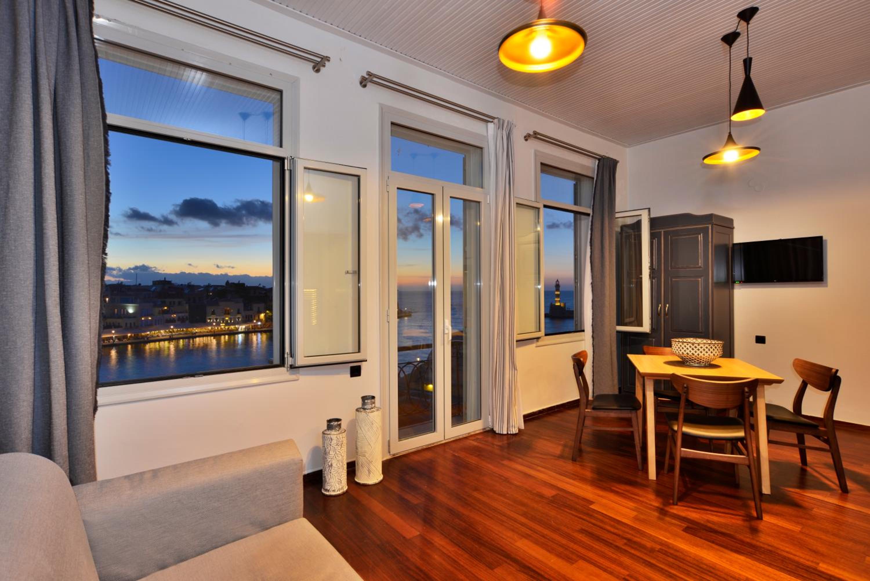 One Bedroom Suite With Sea View