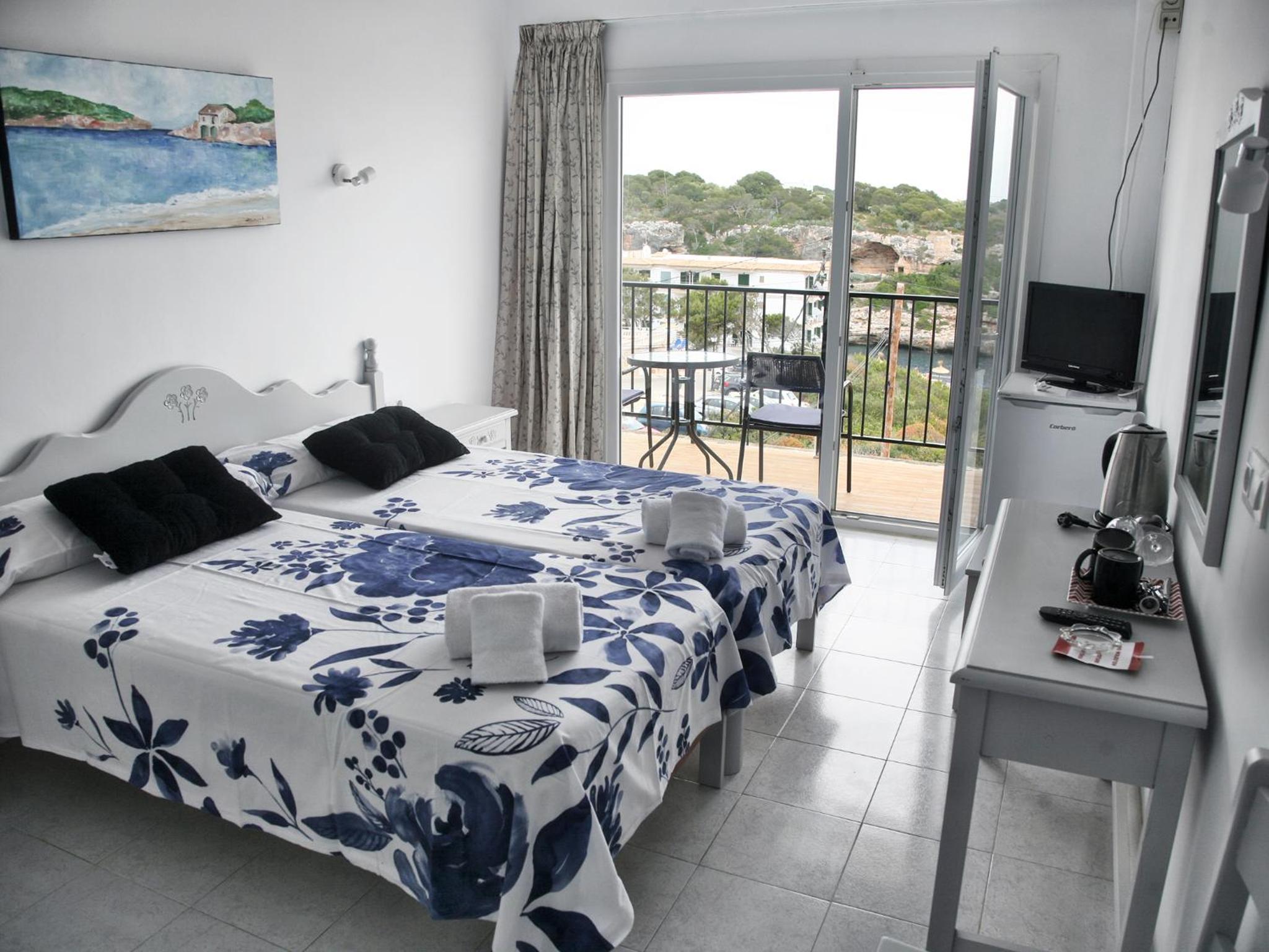 Superior Twin Room with Sea View