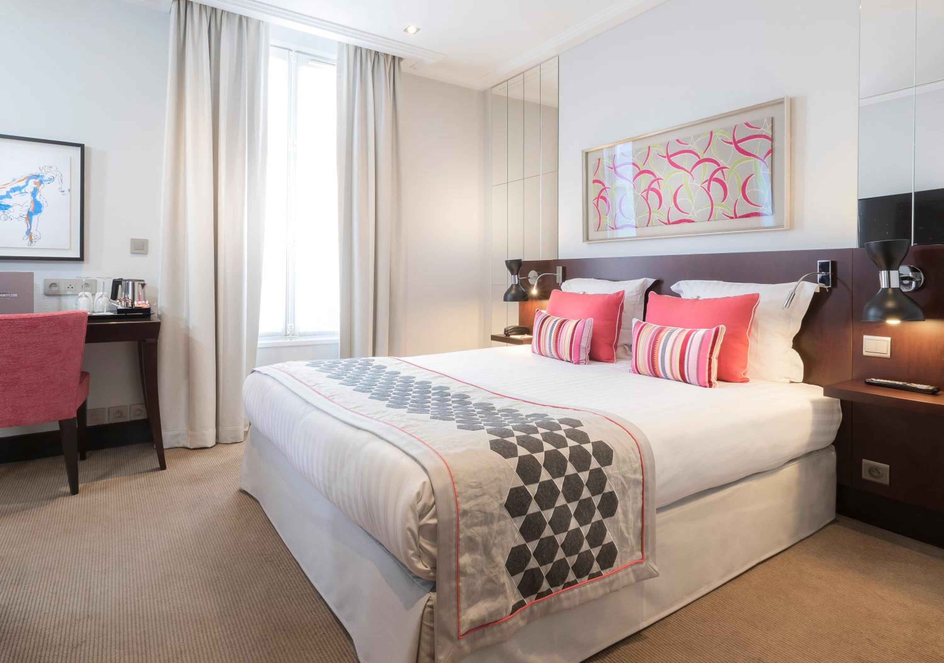 Deluxe Double Room photo 3