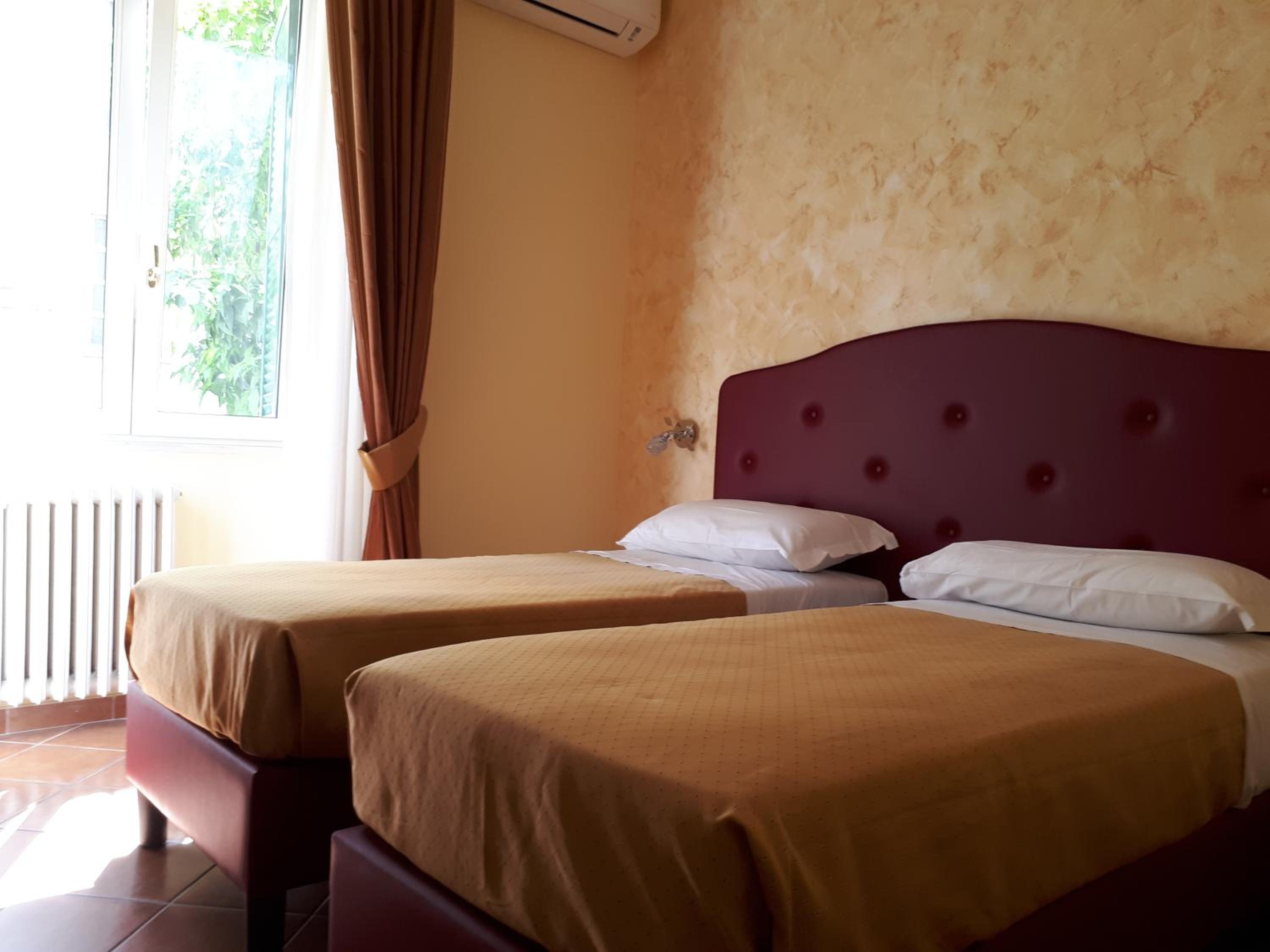 Double or Twin Room with Private Bathroom