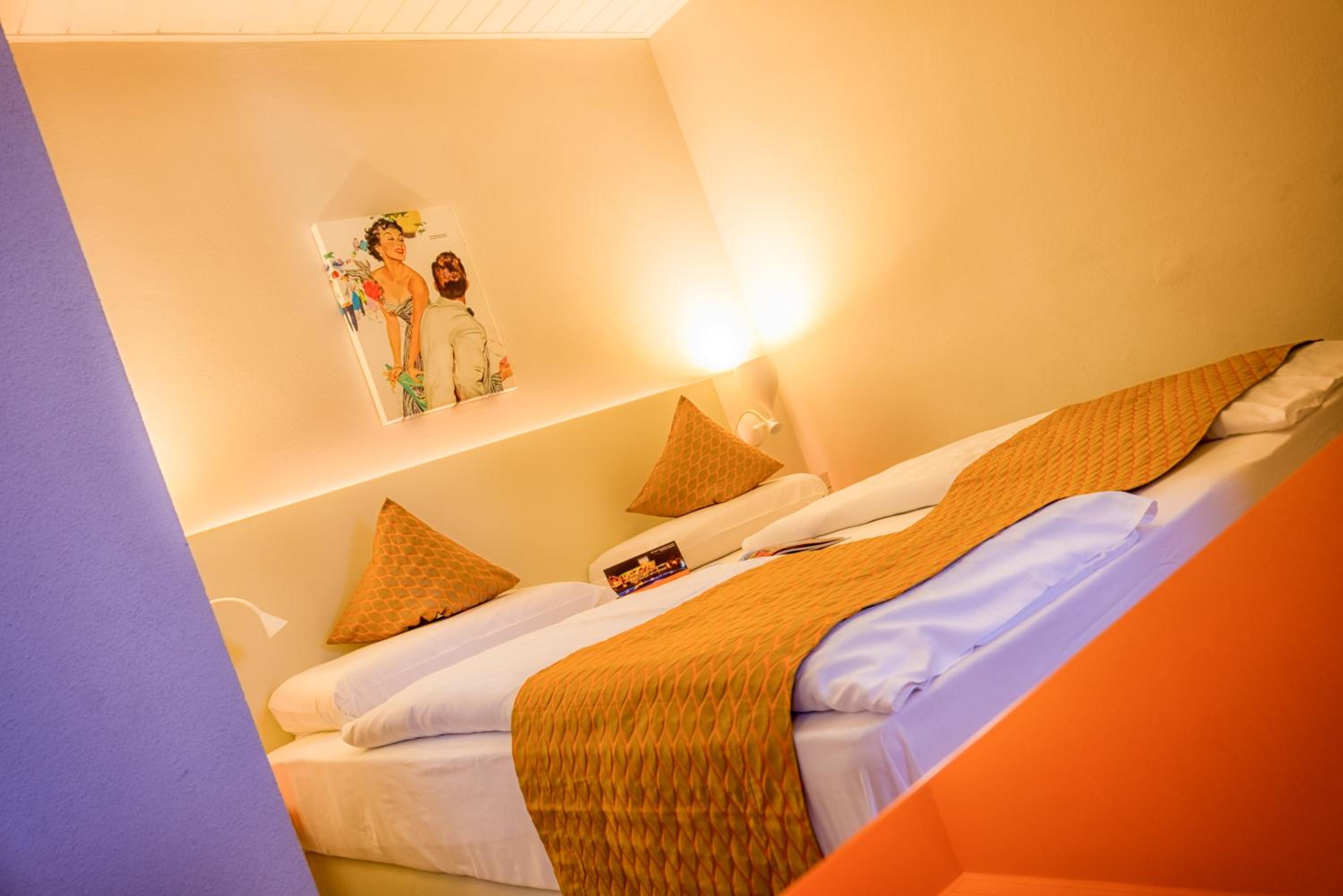Standard Double Room - Photo 6