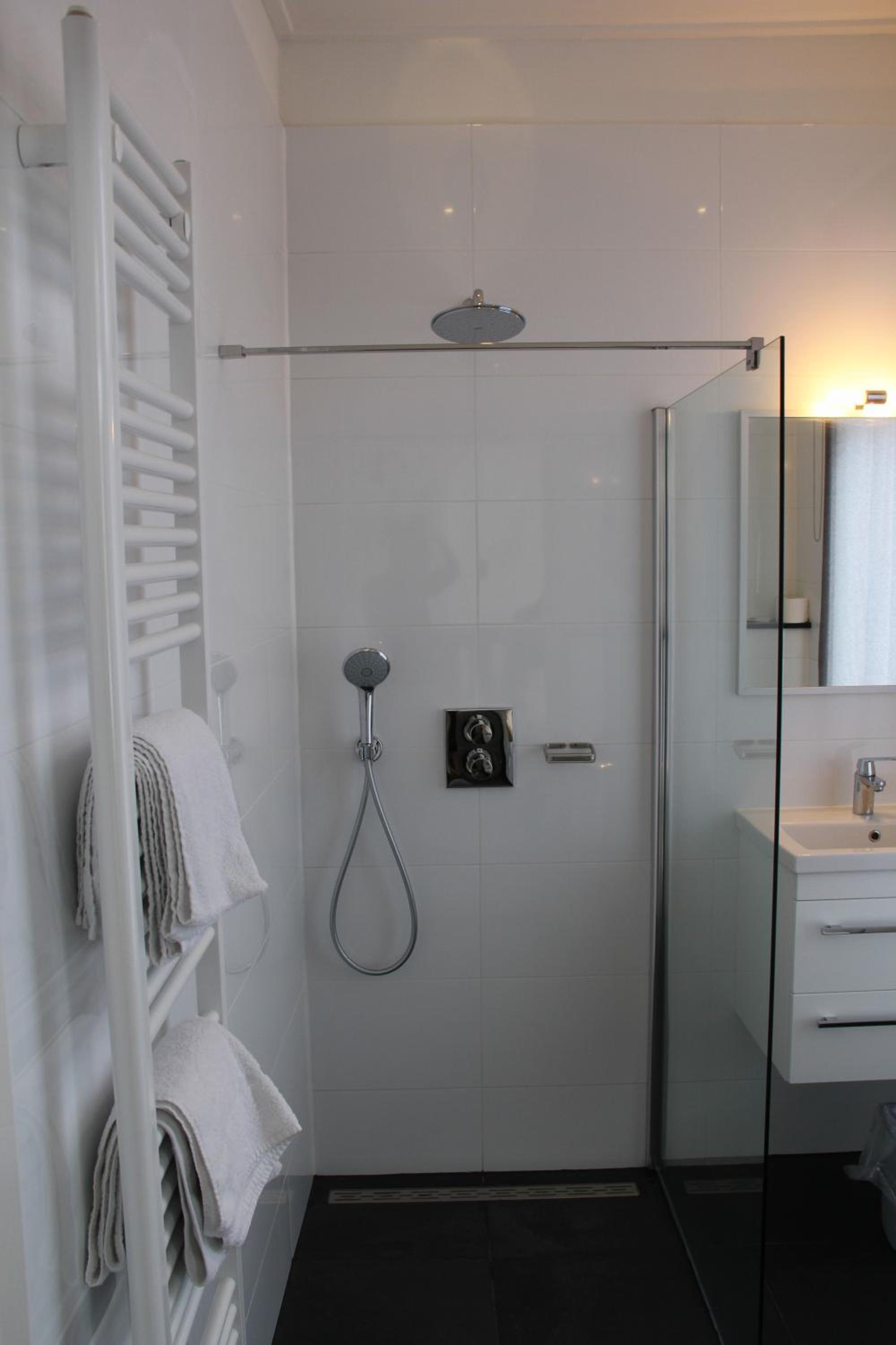 Deluxe Triple Room - Photo 4