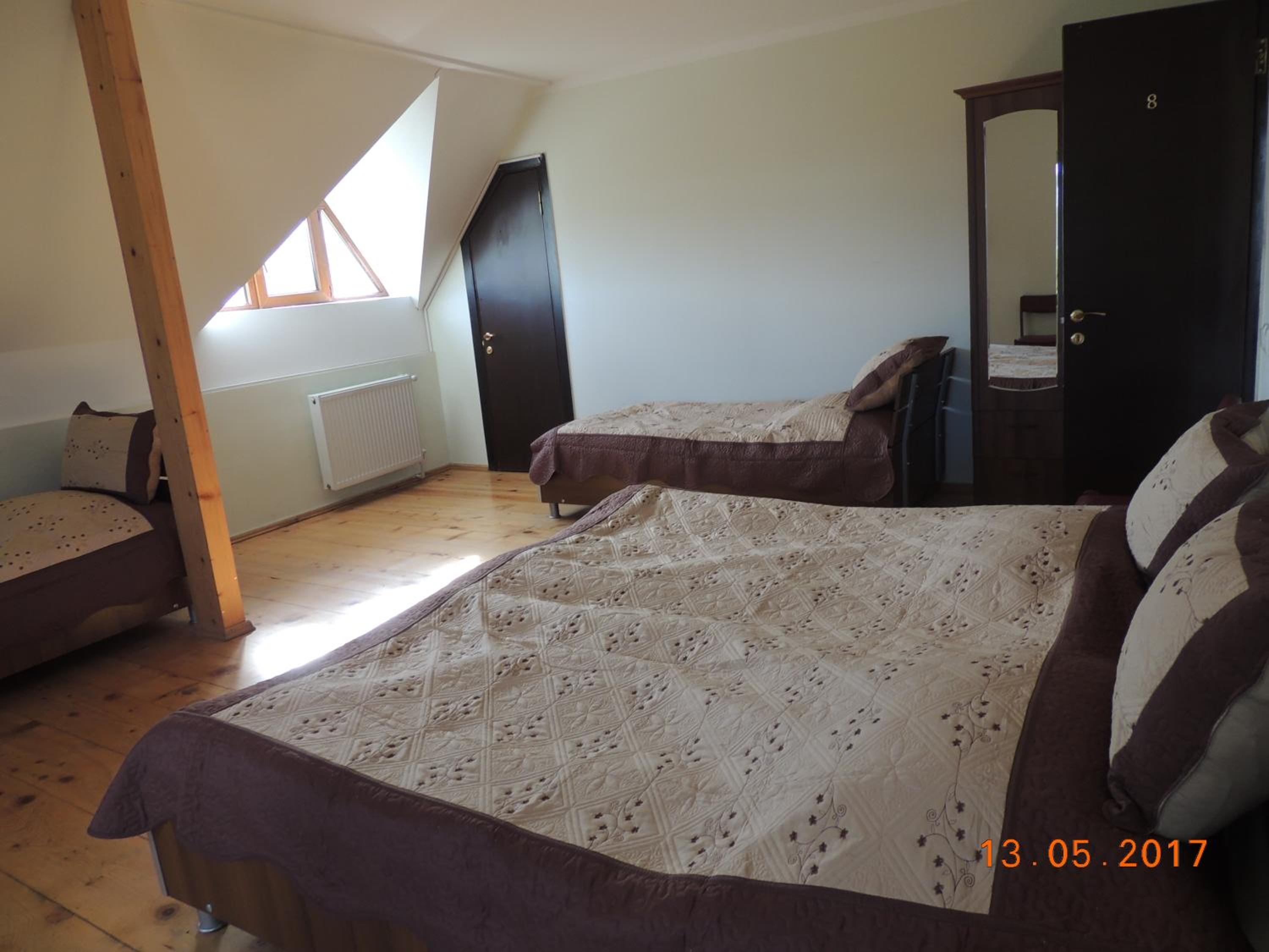 Quadruple Room with Balcony photo 3