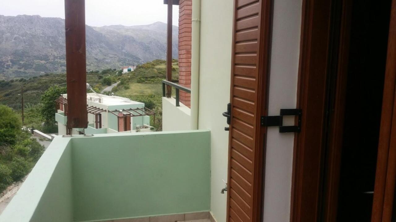 Double Room with Mountain View photo 2