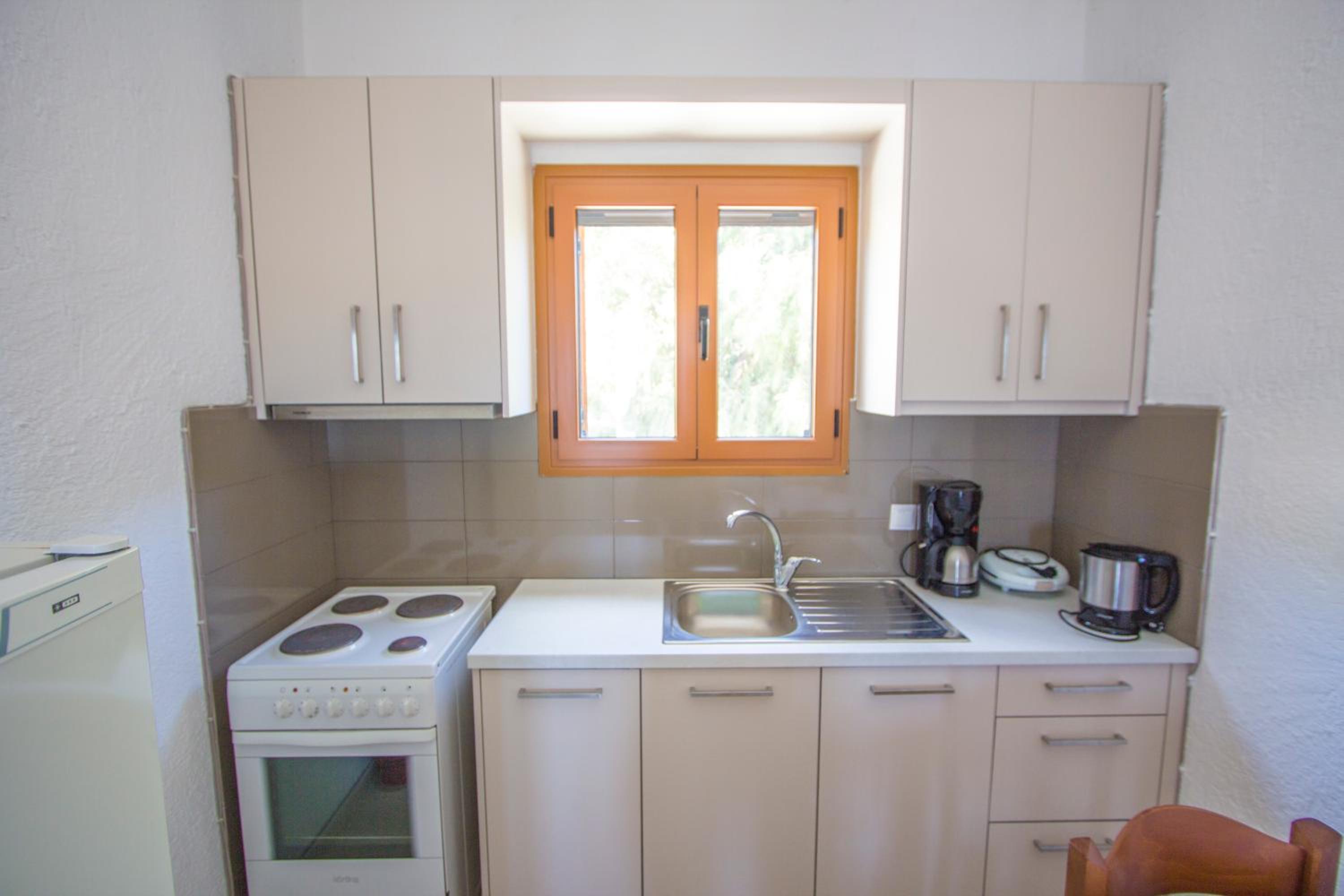 One-Bedroom Apartment - Photo 14