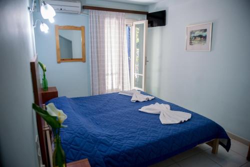 Two-Bedroom Apartment photo 2