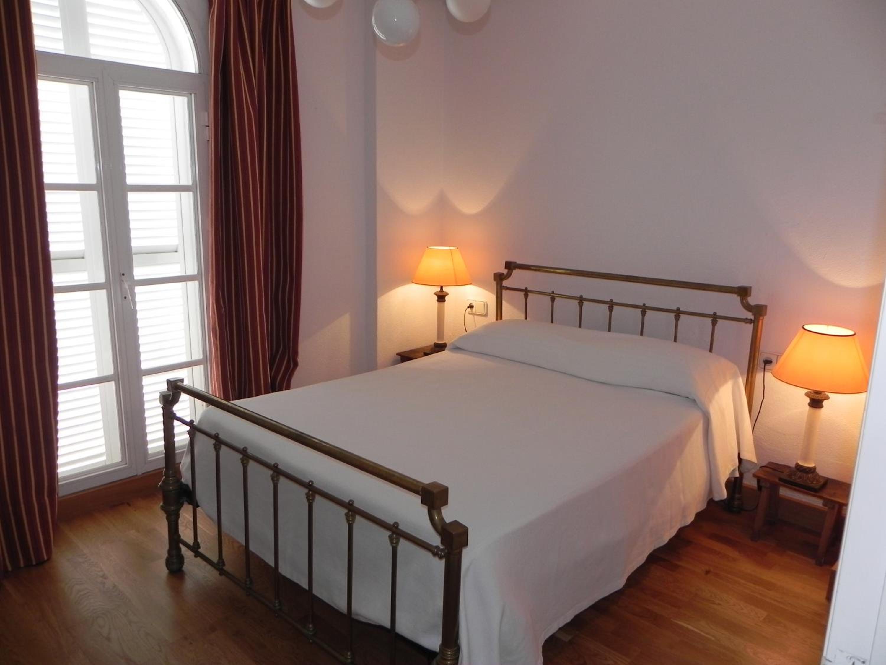 Casa adosada de tres habitaciones
