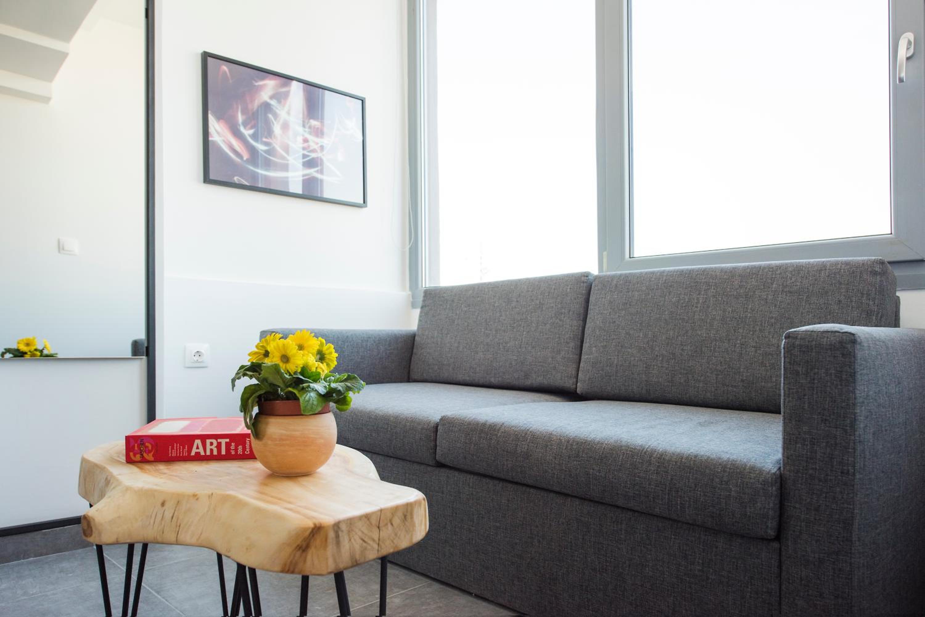 Family Room with Sea View - Photo 7