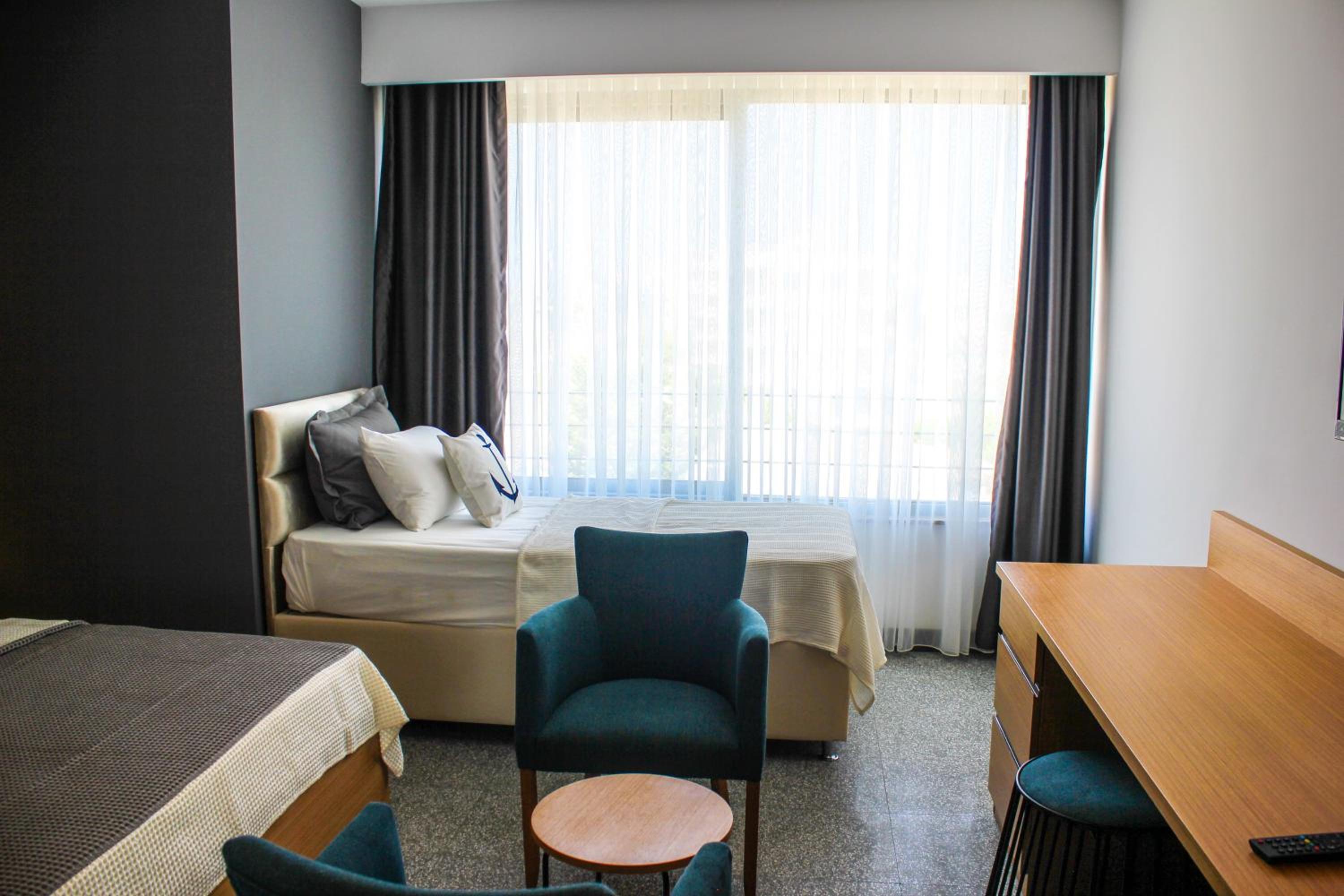 Triple Room with Sea View photo 1