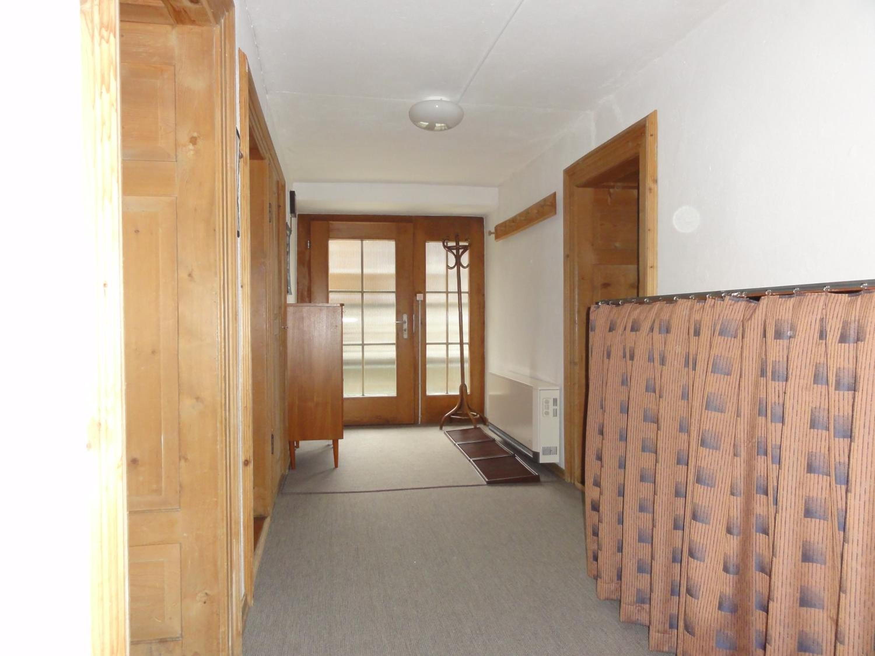 Two-Bedroom Apartment - Photo 16