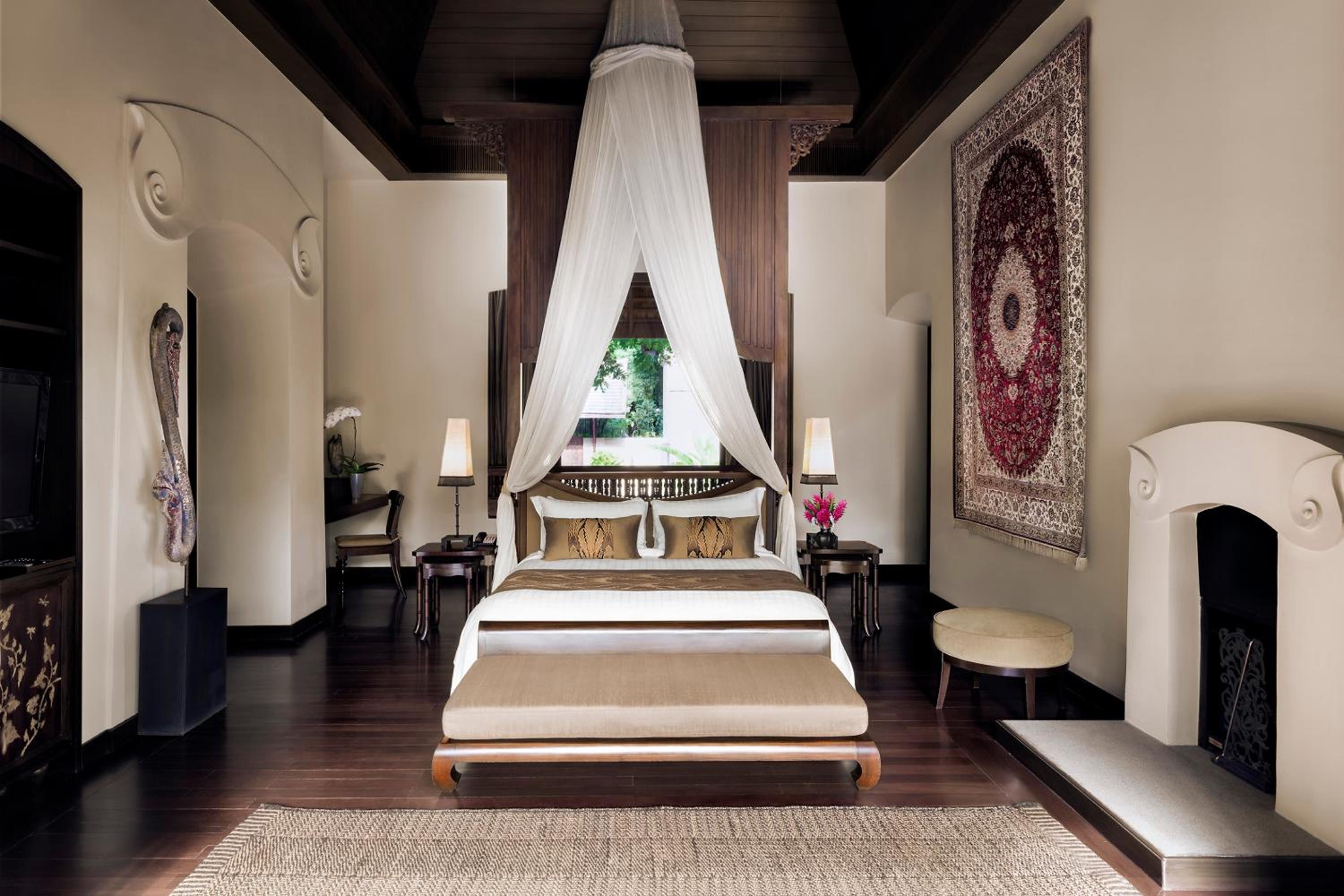 Three Bedroom Grand Residence Villa with Pool