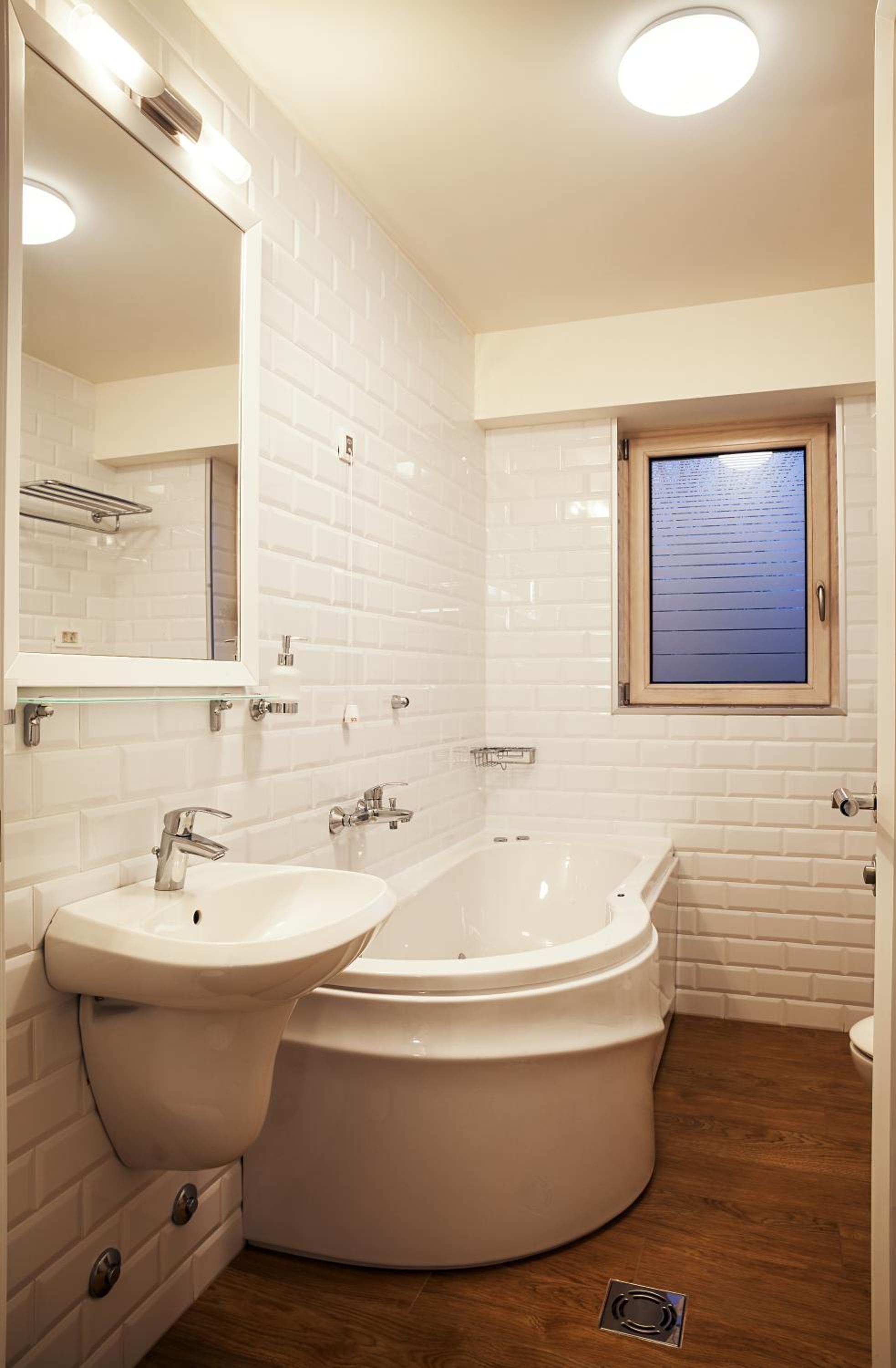 Apartment - Photo 8