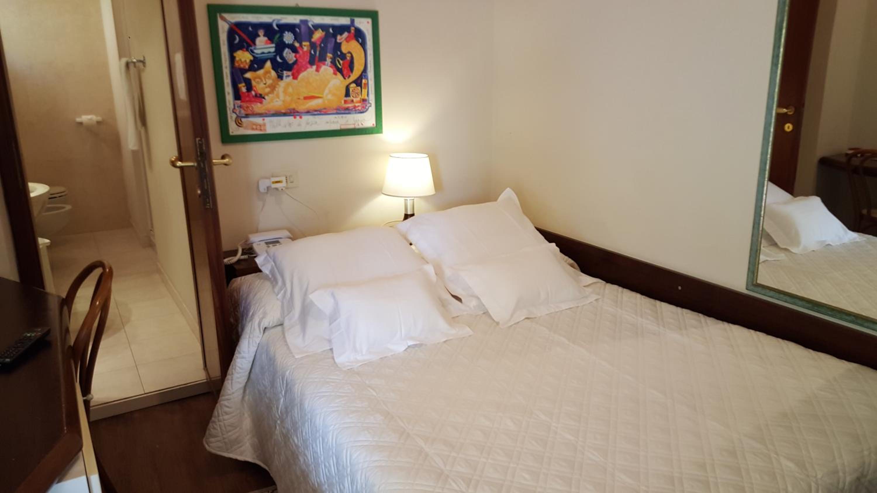 Comfort Single Room