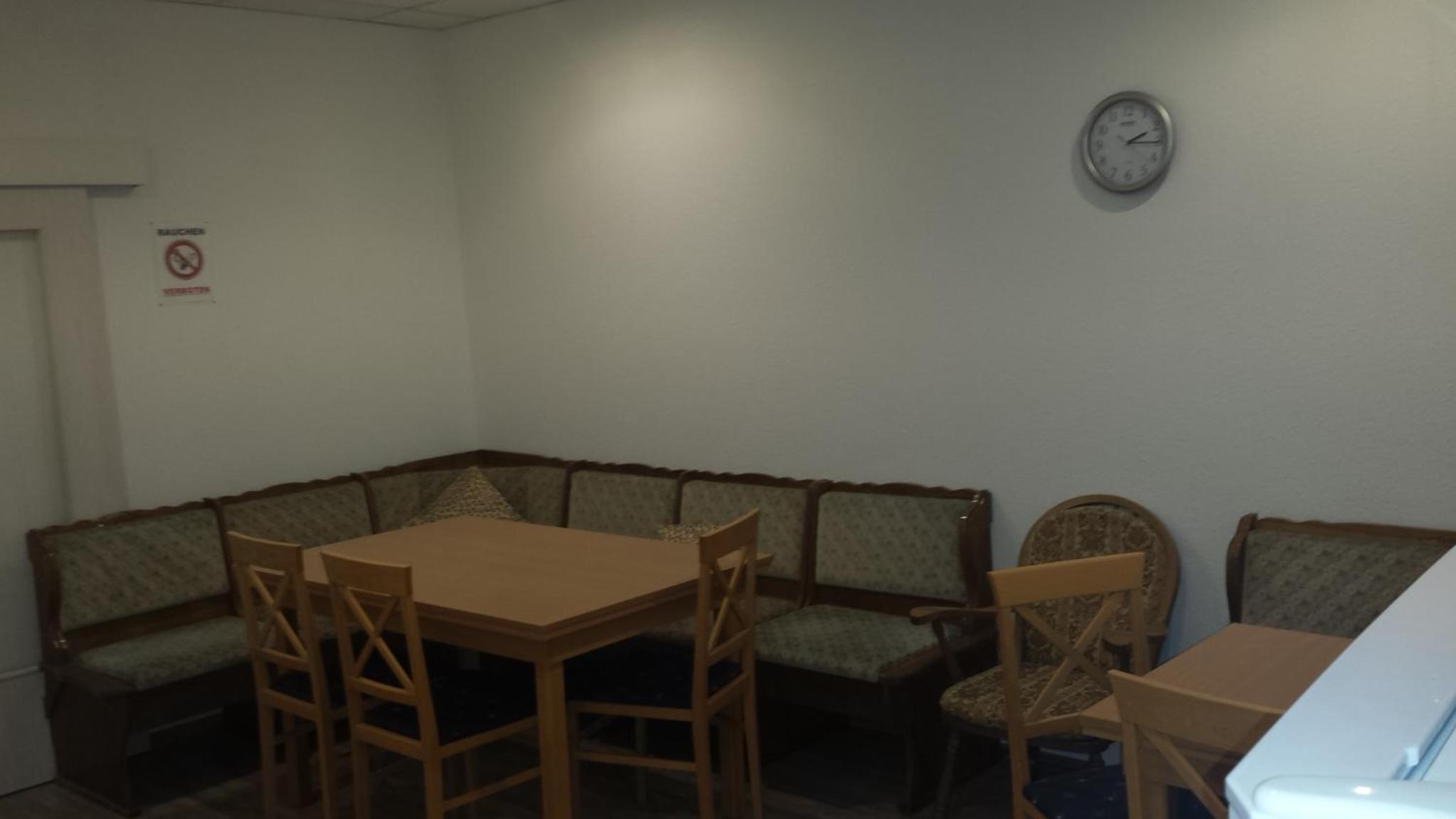 Single Room photo 3