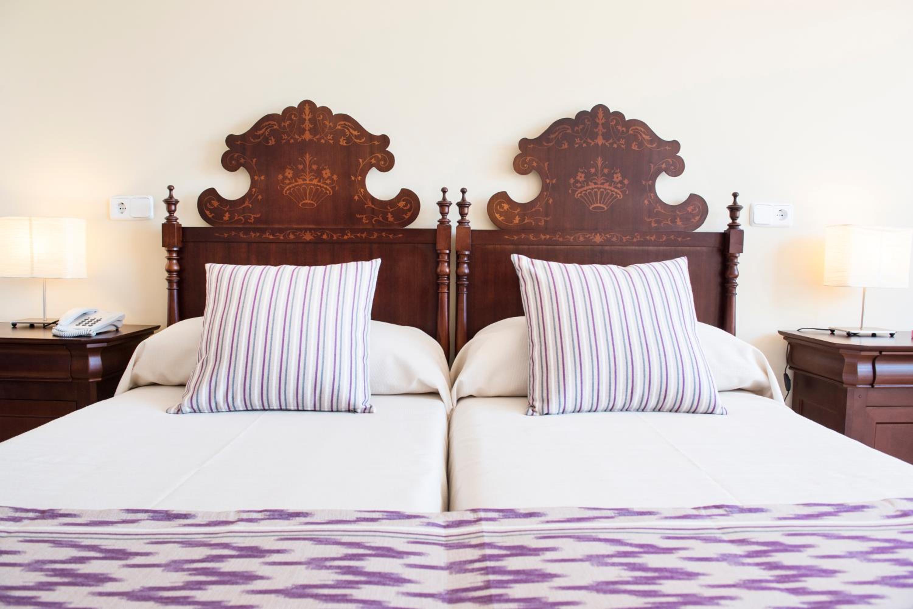 Double or Twin Room photo 3