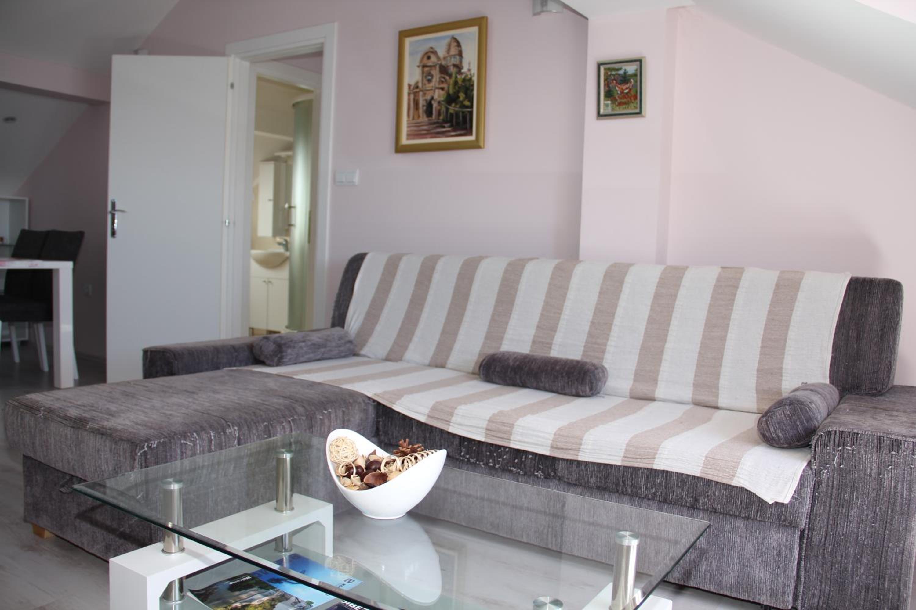 Loft - Photo 8