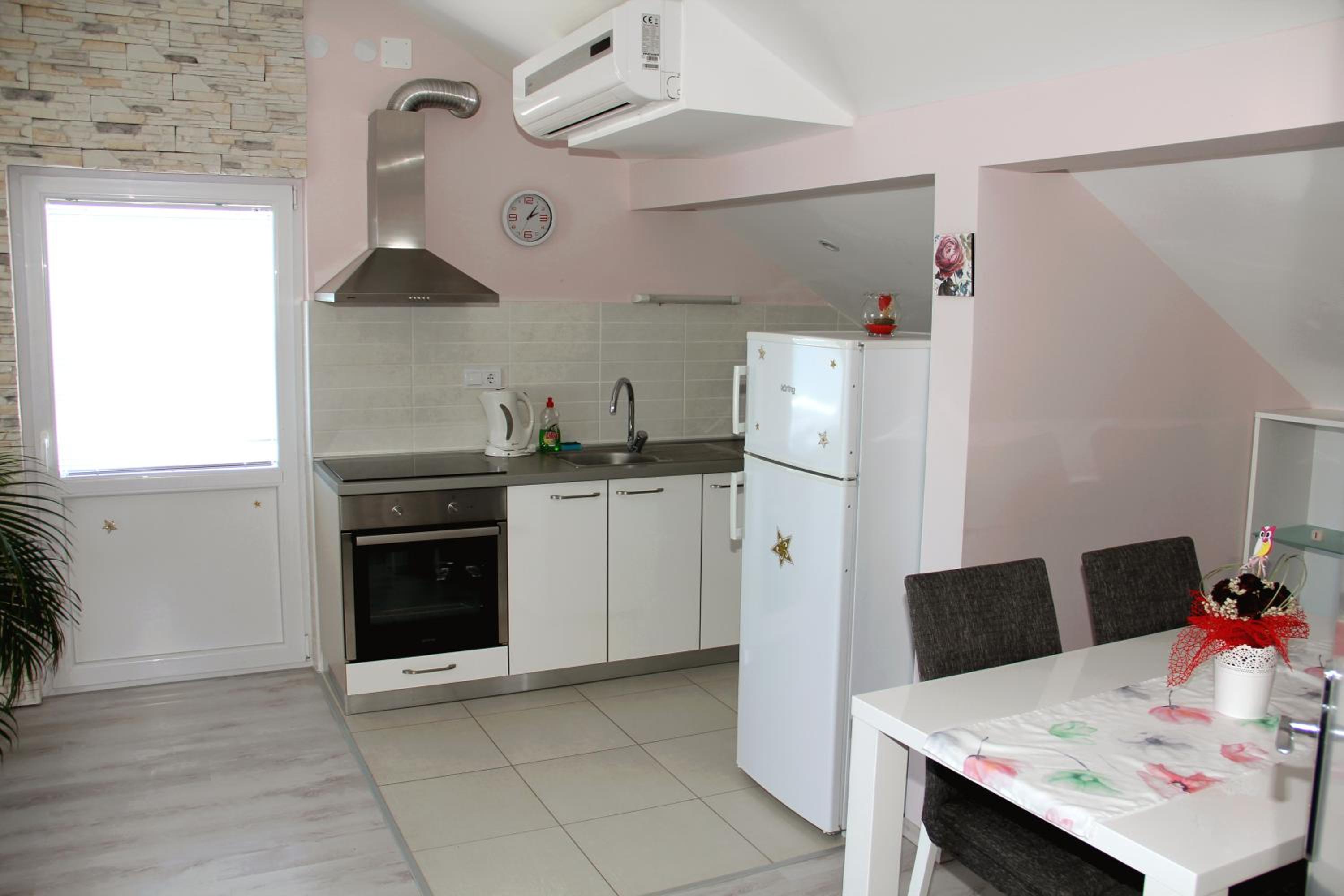 Loft - Photo 3