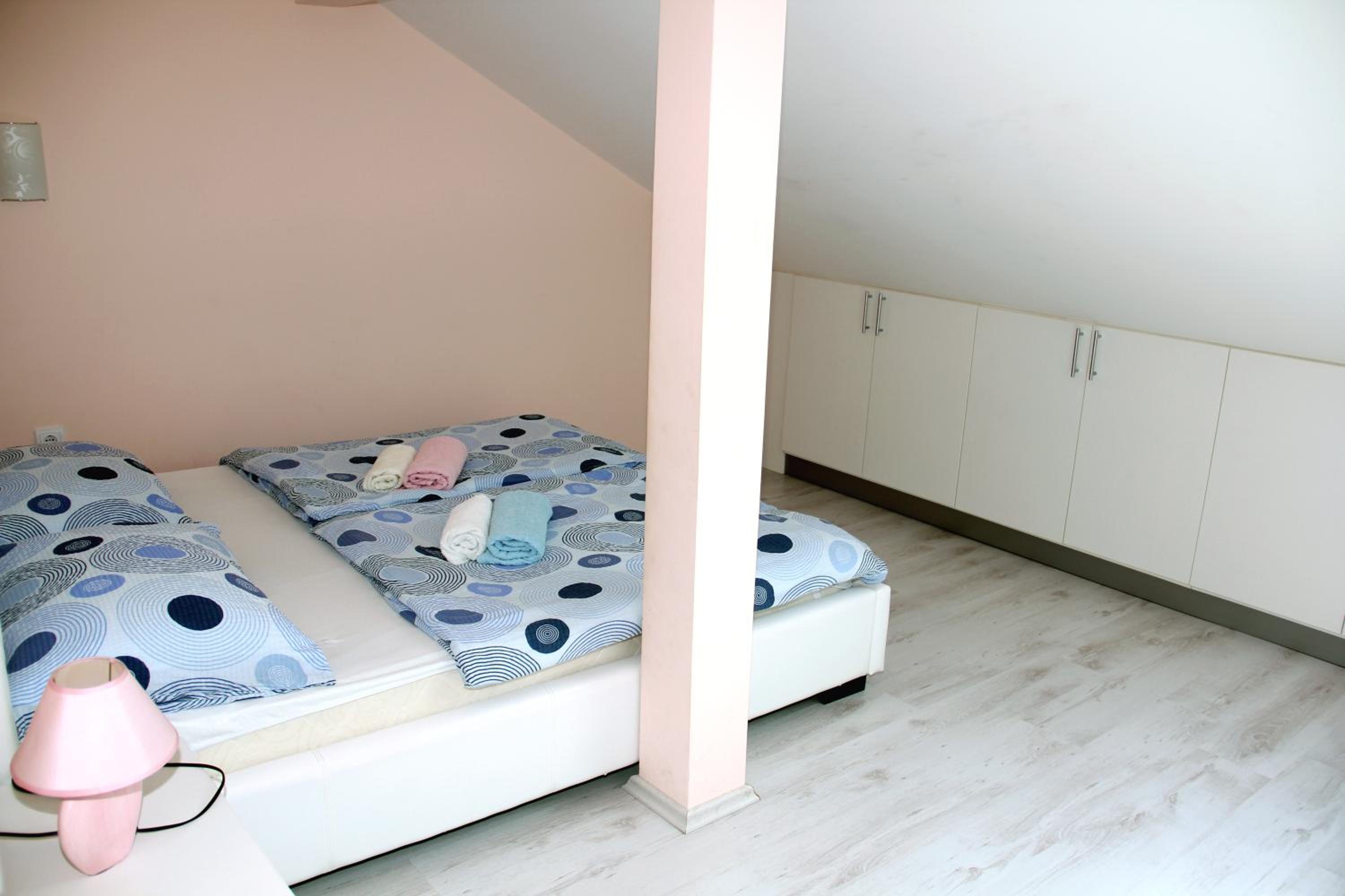 Loft - Photo 11