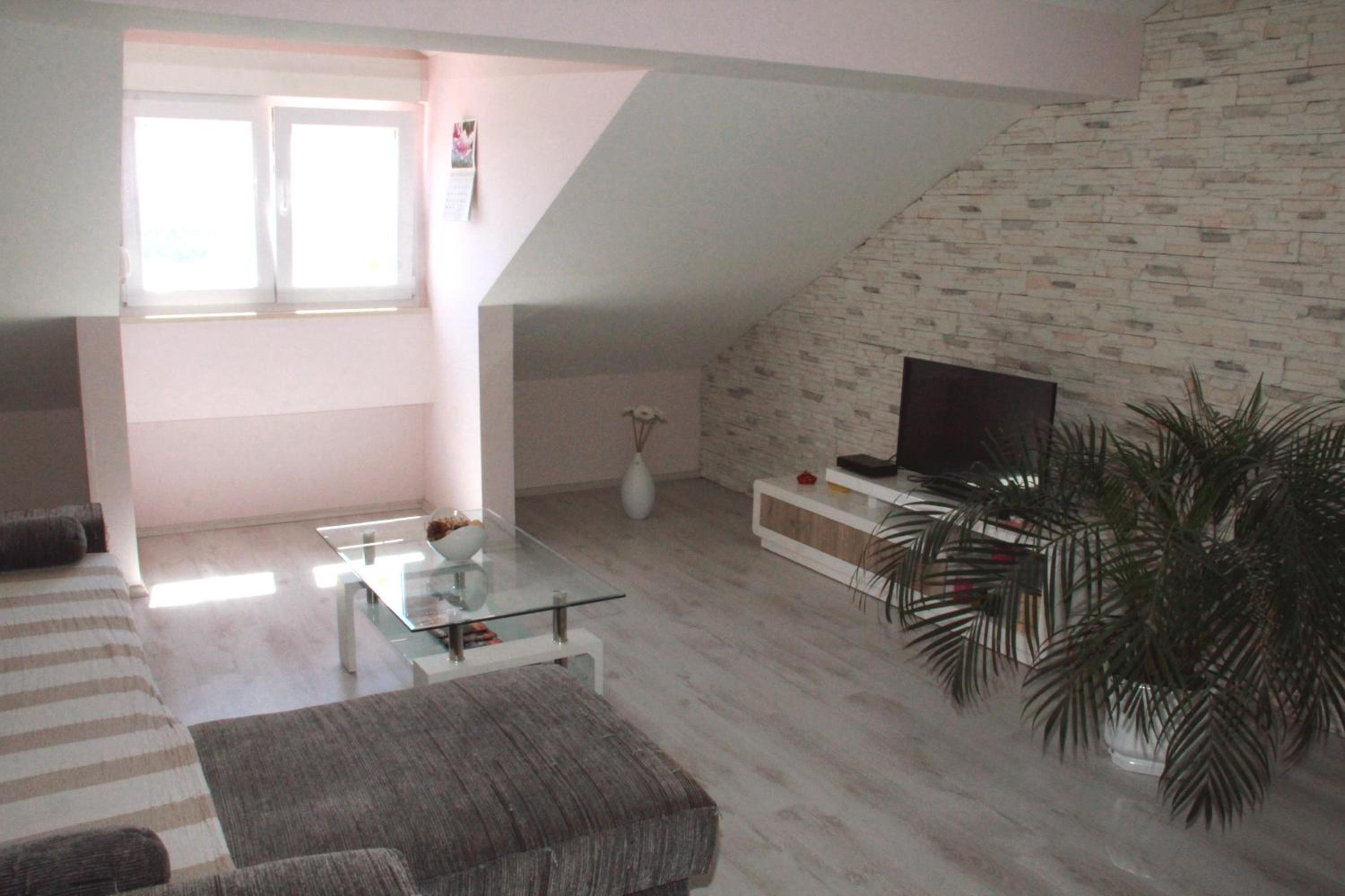 Loft - Photo 9