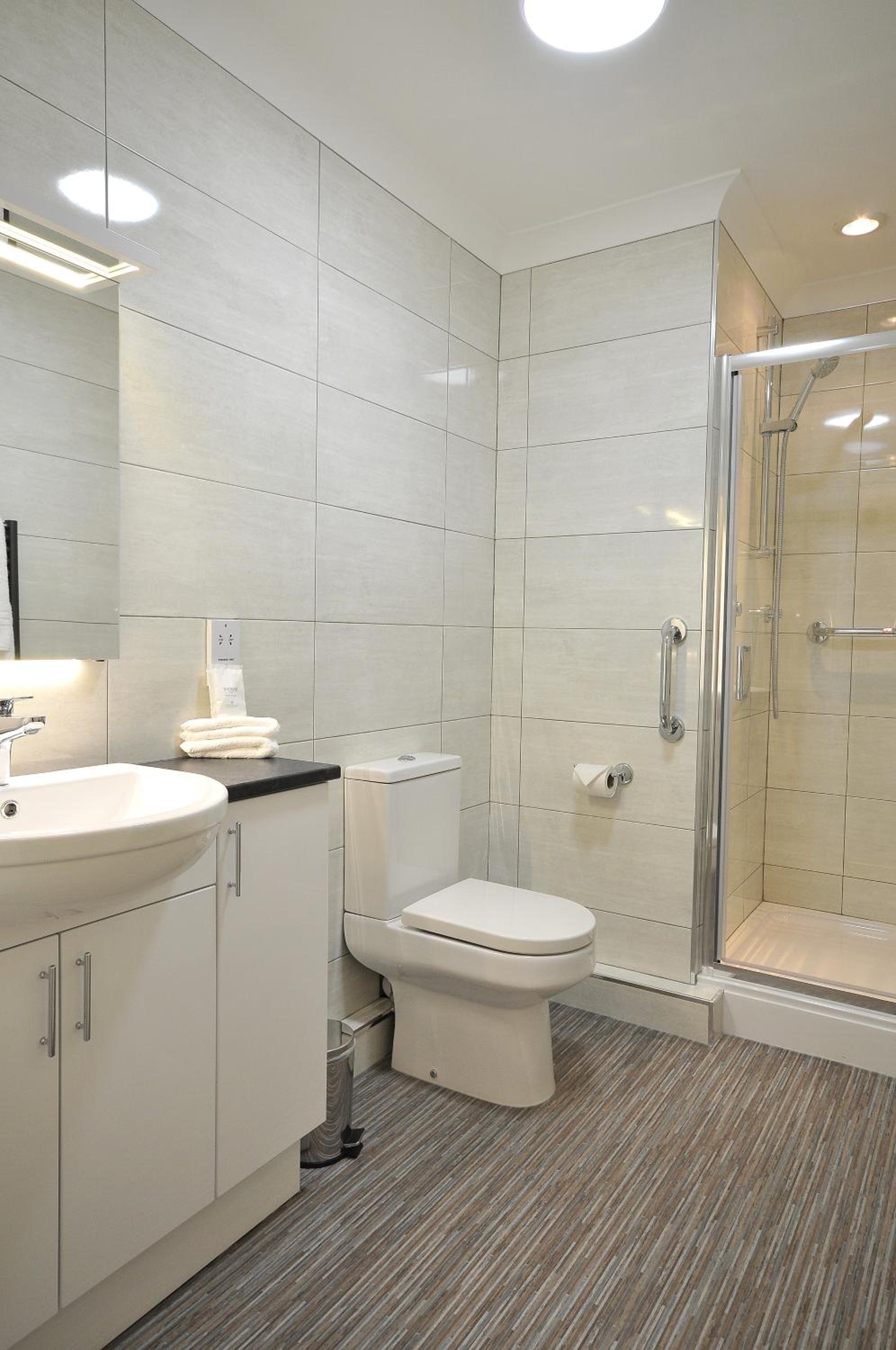 Premier Twin Room with Garden View photo 2