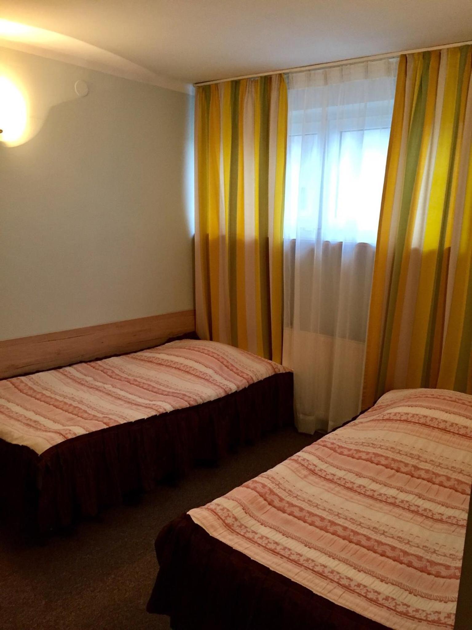 Classic Quadruple Room photo 2