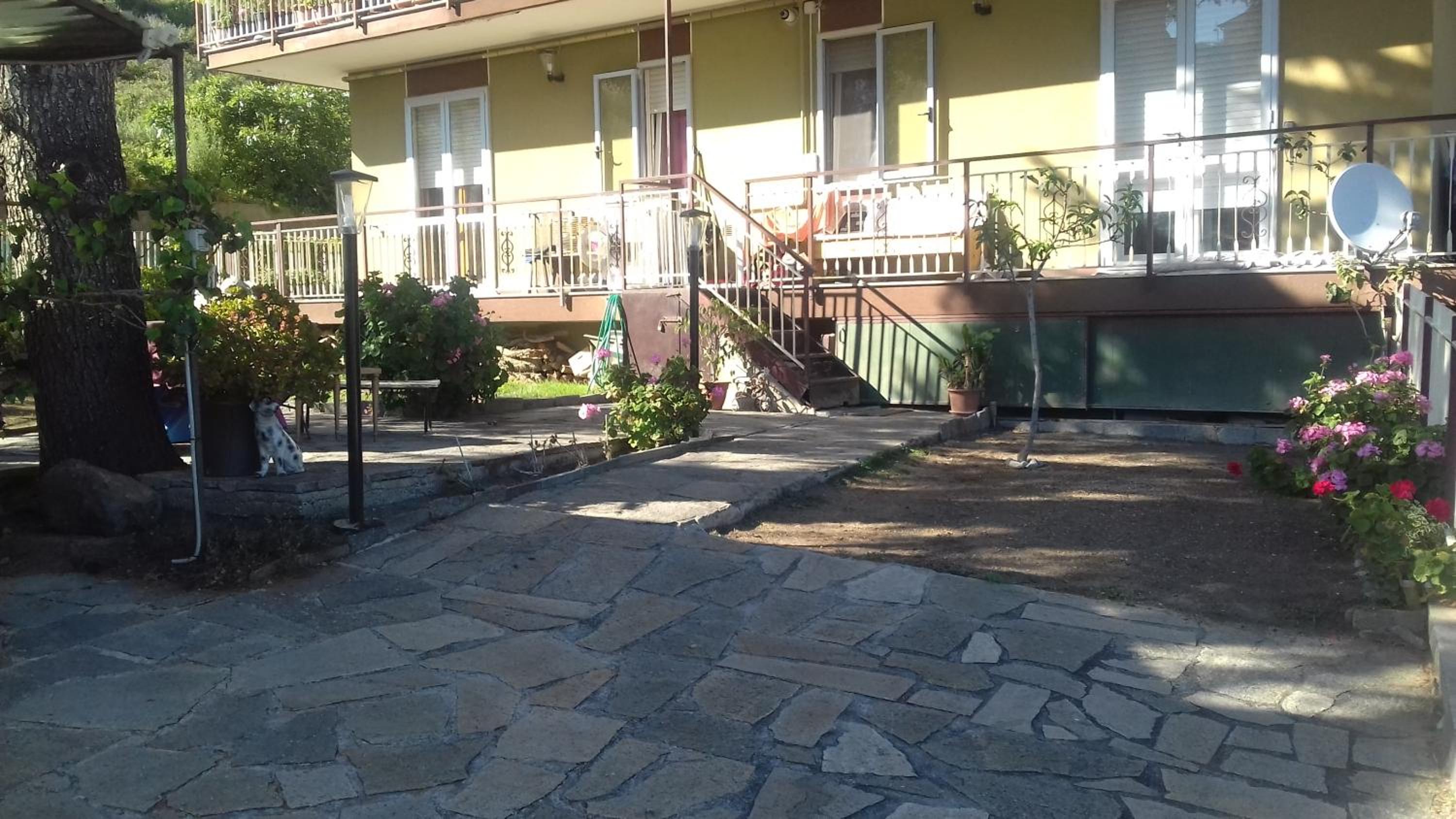 Two-Bedroom Apartment with Sea View - Photo 10
