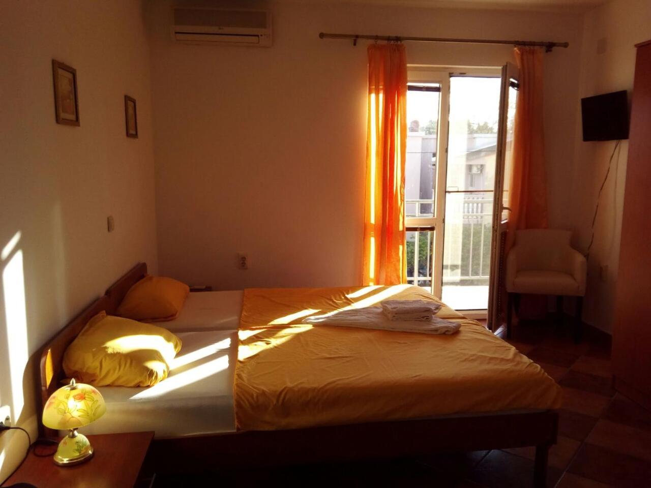 Studio With Balcony And Sea View